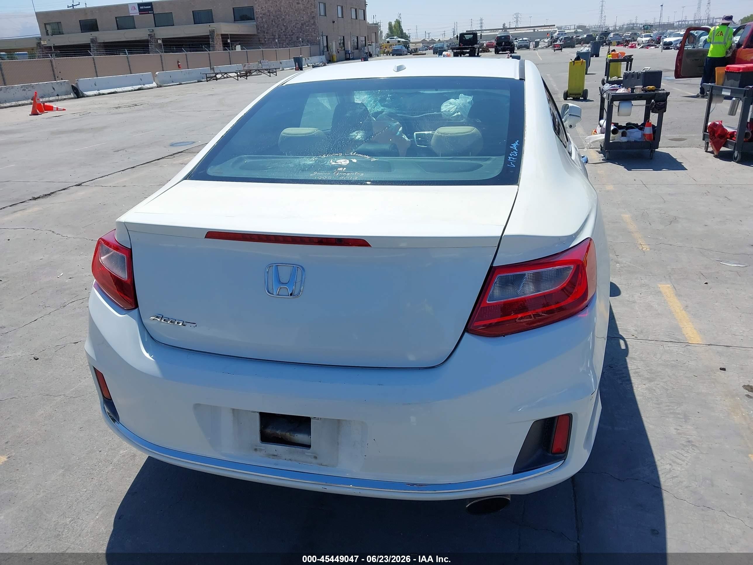2014 Honda Accord Ex-l White vin: 1HGCT1B85EA010037