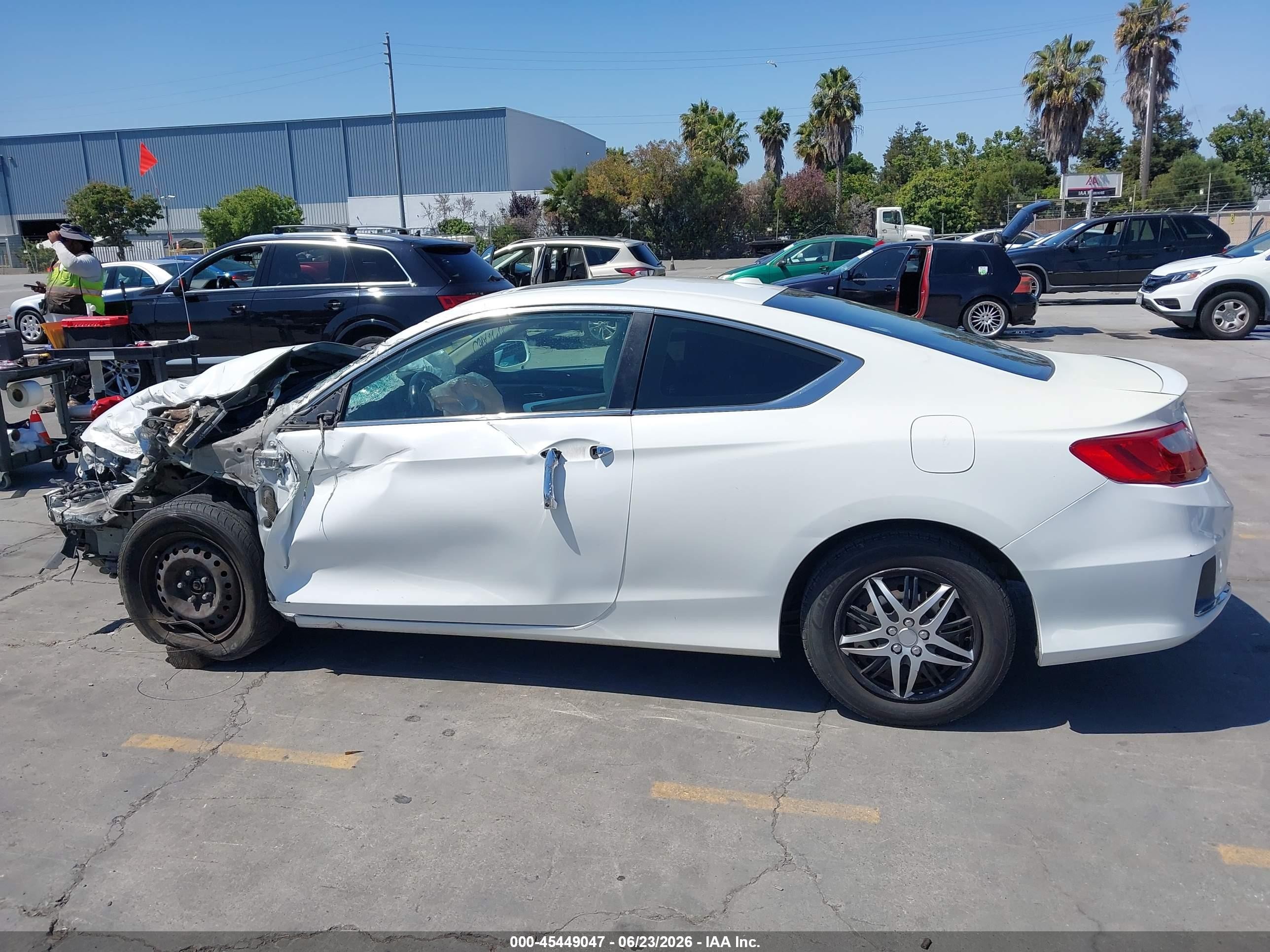 2014 Honda Accord Ex-l White vin: 1HGCT1B85EA010037