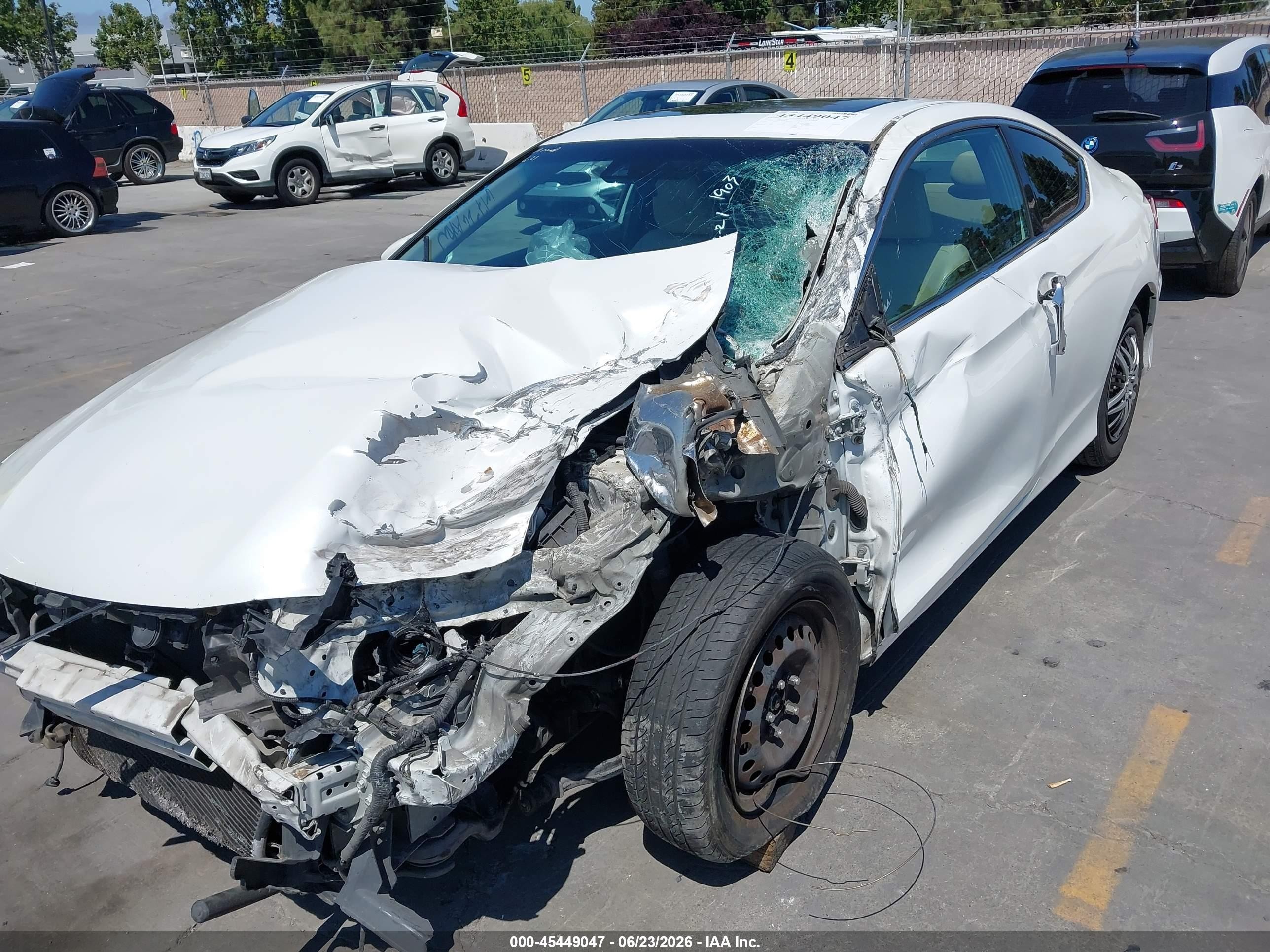 2014 Honda Accord Ex-l White vin: 1HGCT1B85EA010037