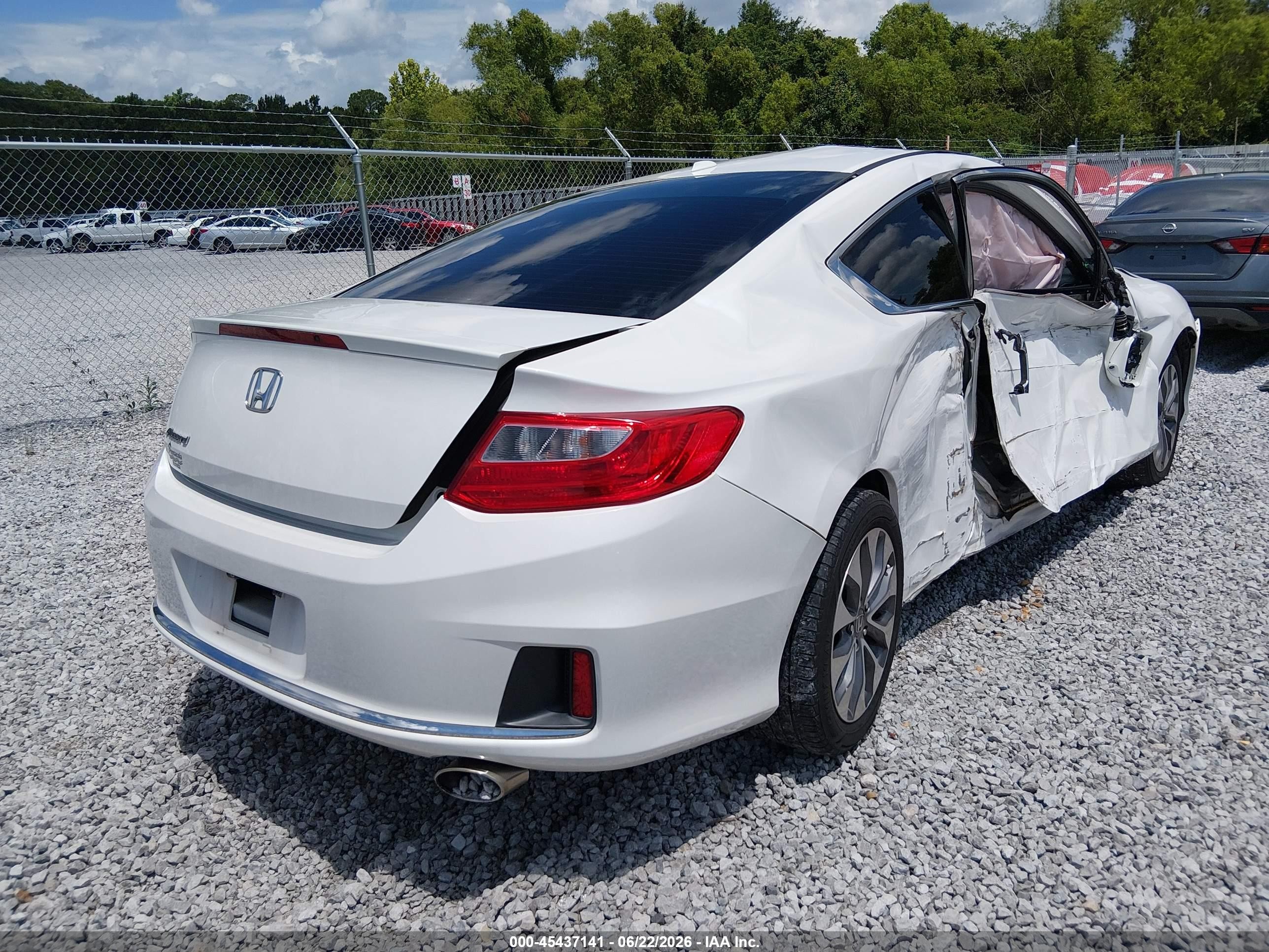 2014 Honda Accord Ex-l White vin: 1HGCT1B85EA015108