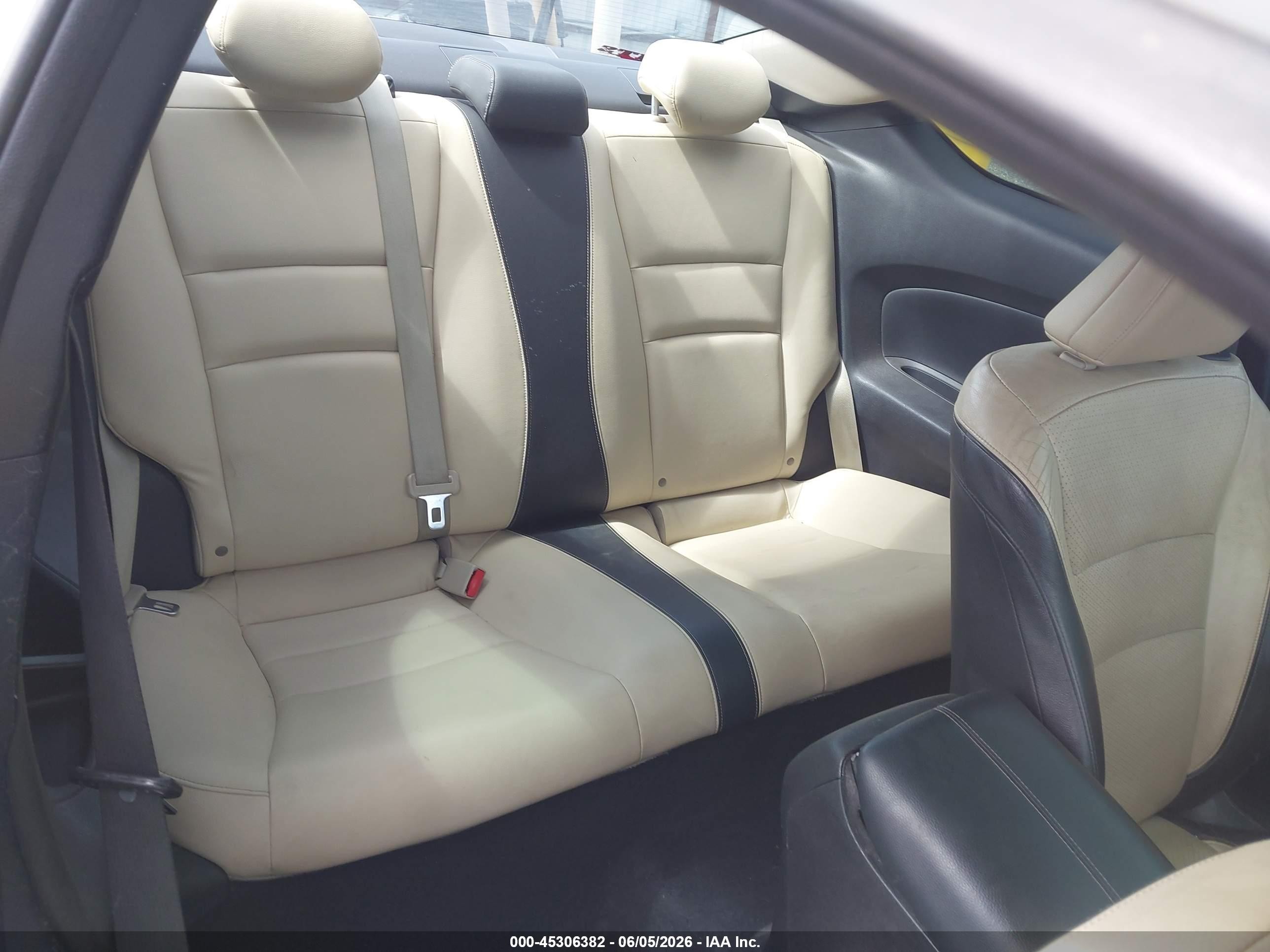 2015 Honda Accord Ex-l White vin: 1HGCT1B85FA006037