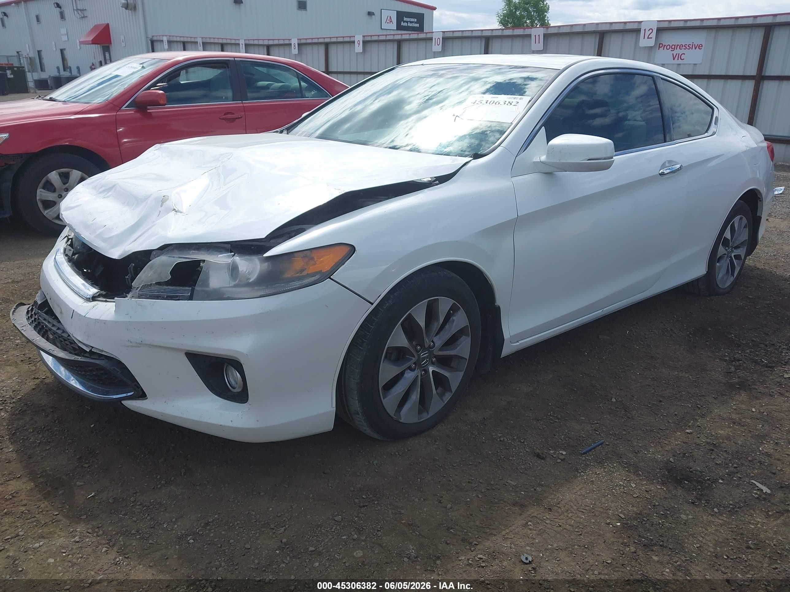 2015 Honda Accord Ex-l White vin: 1HGCT1B85FA006037