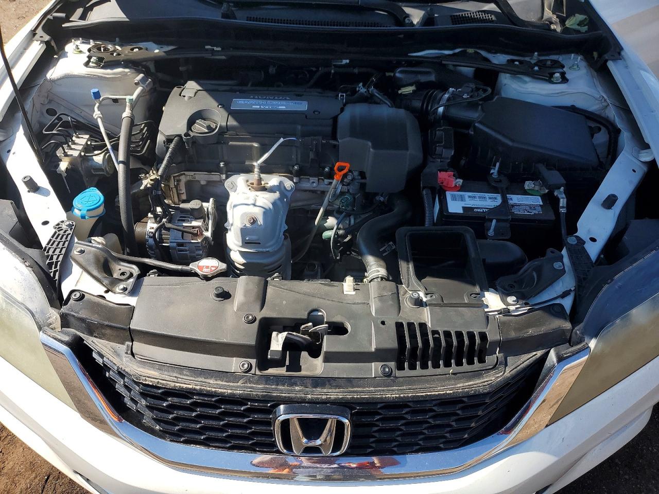 2013 Honda Accord Exl White vin: 1HGCT1B86DA010806