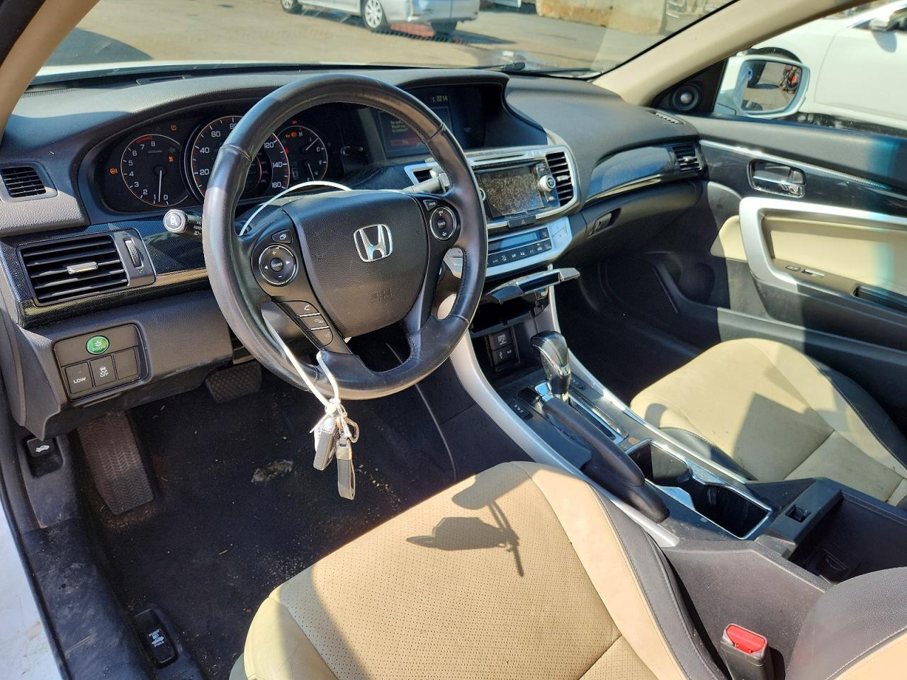 2013 Honda Accord Exl White vin: 1HGCT1B86DA018582