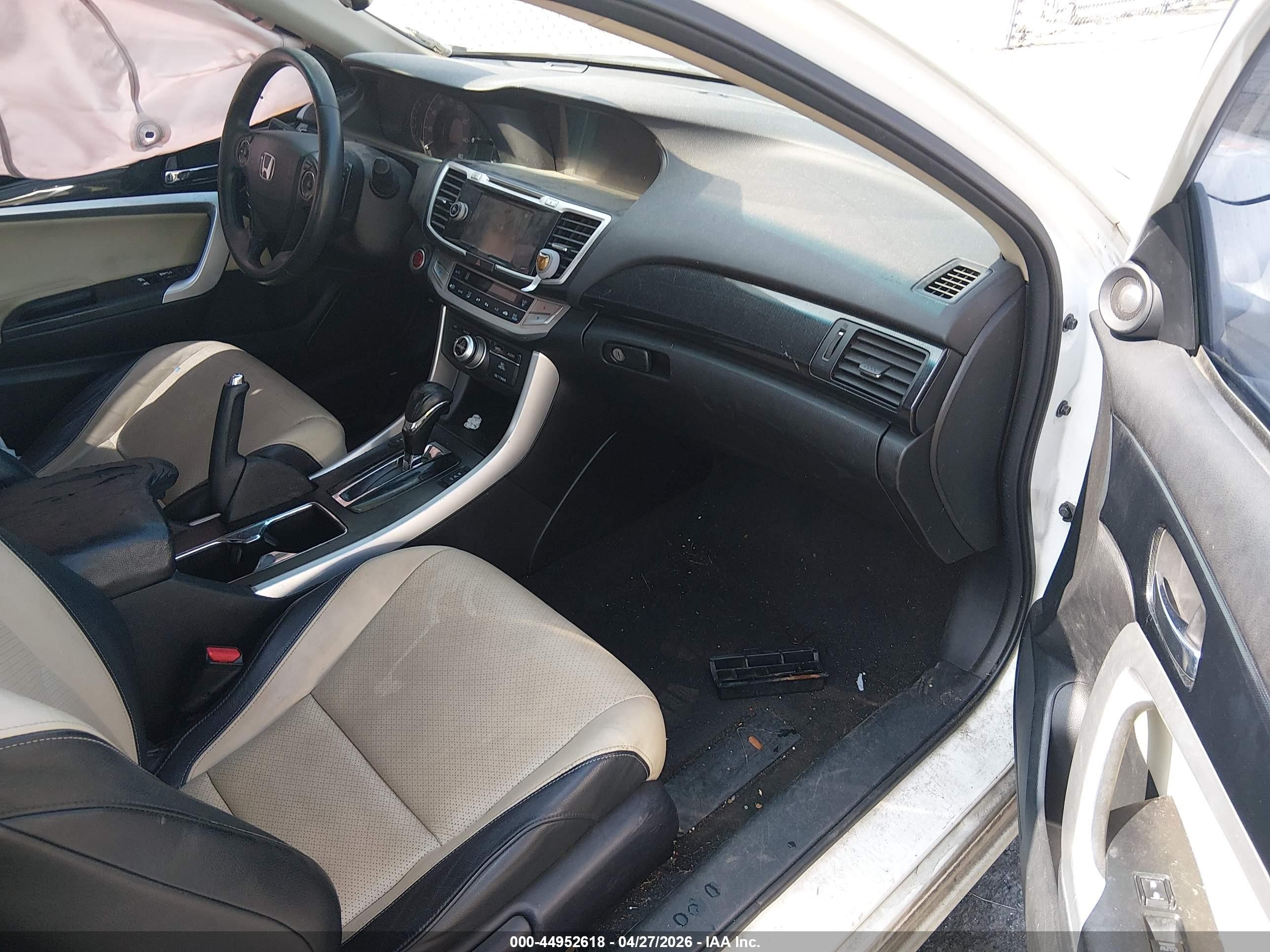 2015 Honda Accord Ex-l Белый vin: 1HGCT1B86FA013644
