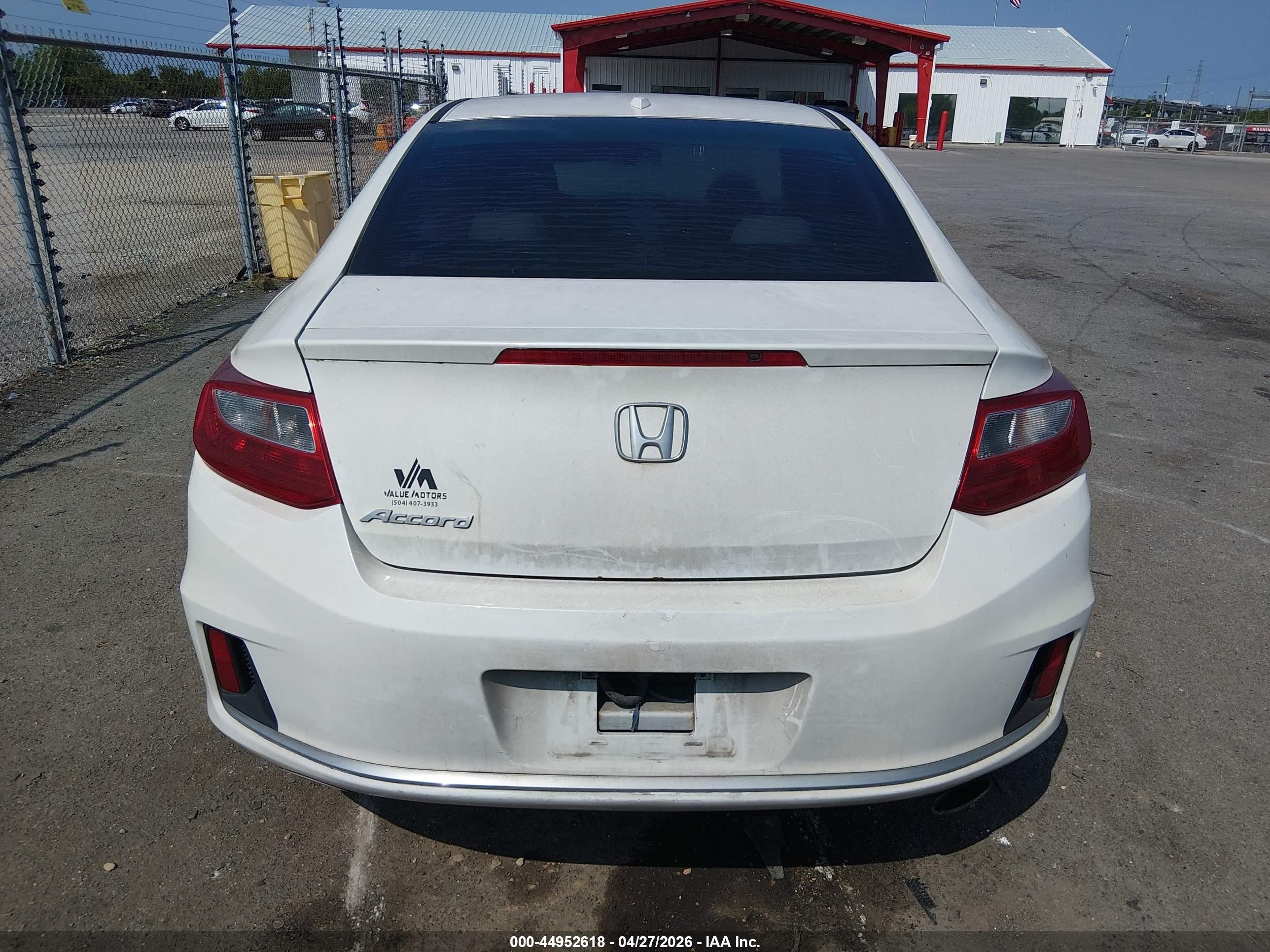 2015 Honda Accord Ex-l Белый vin: 1HGCT1B86FA013644