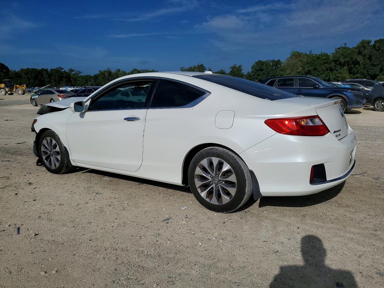 2013 Honda Accord Exl White vin: 1HGCT1B8XDA017029