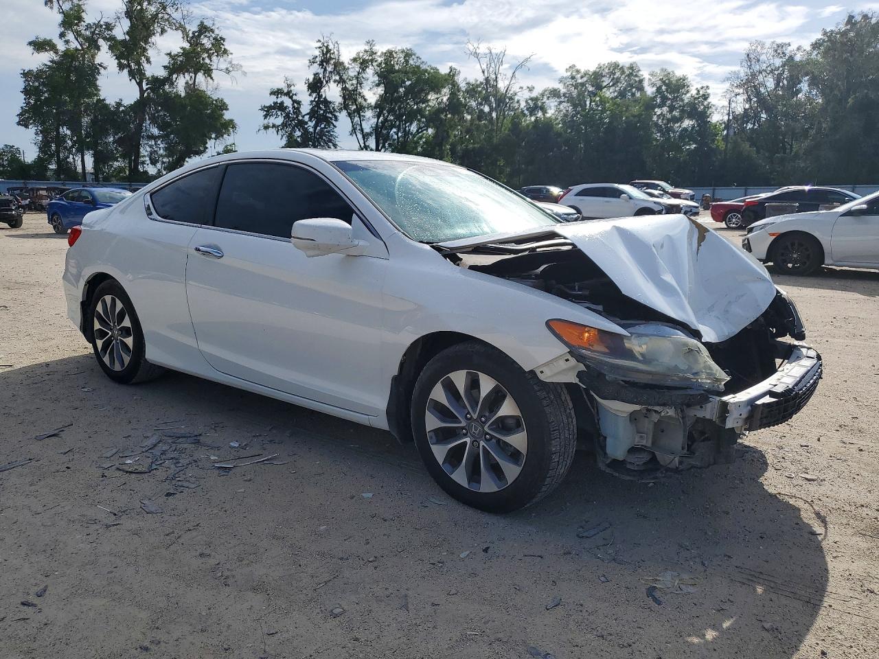 2013 Honda Accord Exl White vin: 1HGCT1B8XDA017029