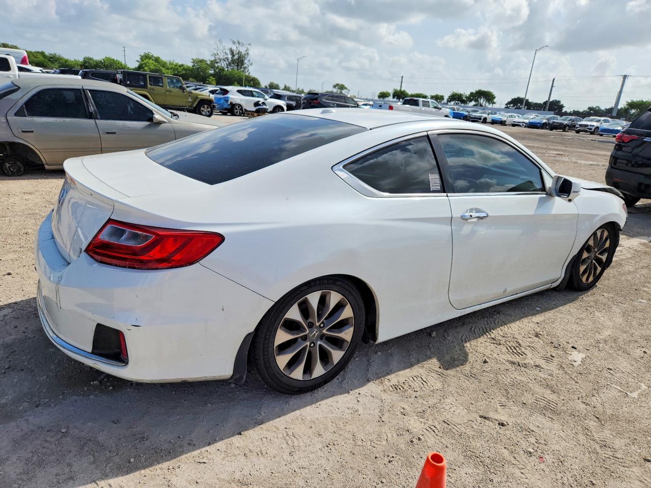 2014 Honda Accord Exl White vin: 1HGCT1B8XEA008381