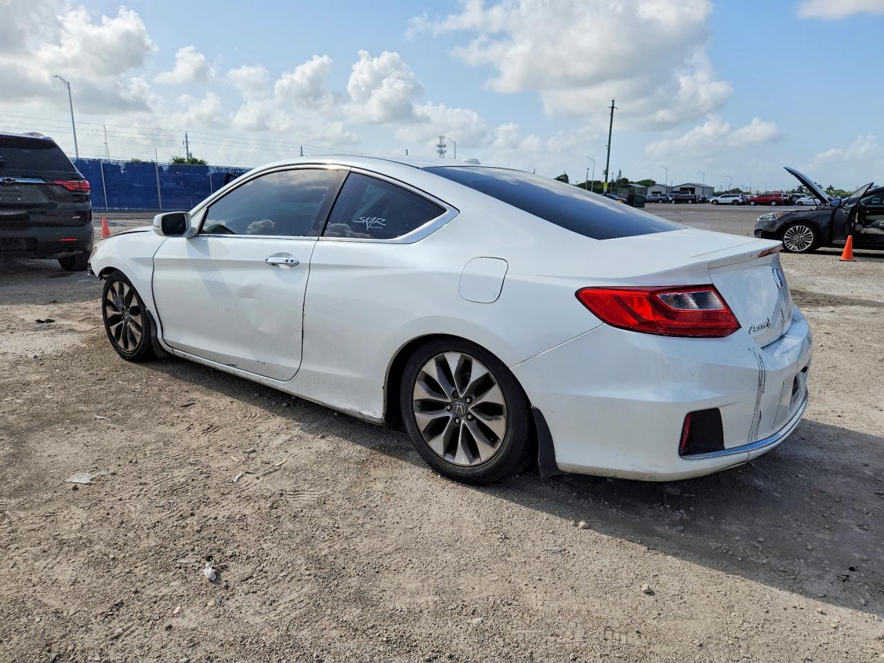 2014 Honda Accord Exl White vin: 1HGCT1B8XEA008381