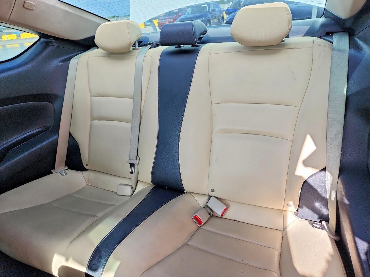 2014 Honda Accord Exl White vin: 1HGCT1B8XEA008381