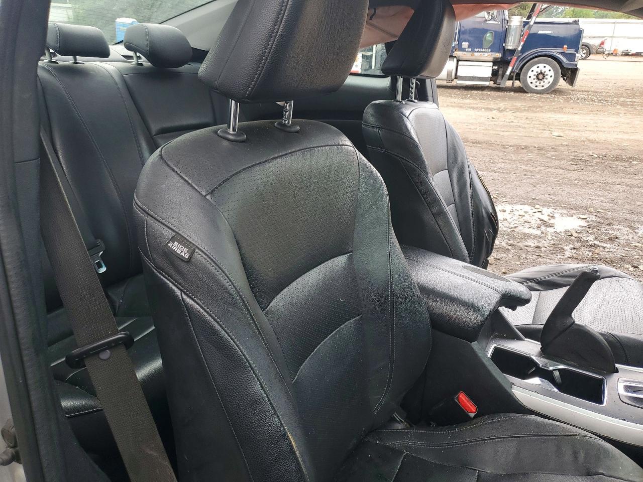 2014 Honda Accord Exl Серебряный vin: 1HGCT1B8XEA008493