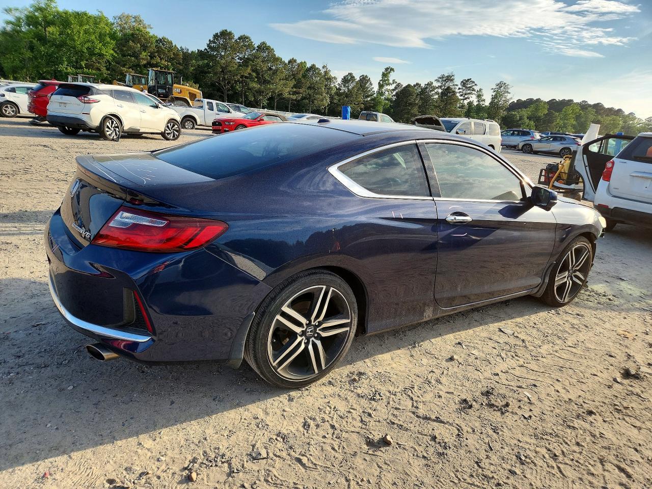 2016 Honda Accord Touring Синий vin: 1HGCT2B03GA003896