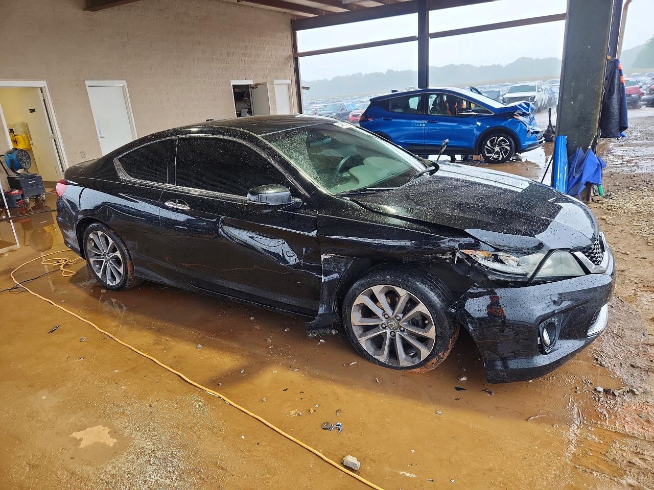 2013 Honda Accord Exl Черный vin: 1HGCT2B80DA002352