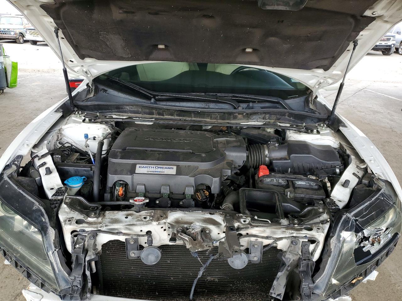 2013 Honda Accord Exl Белый vin: 1HGCT2B81DA009133