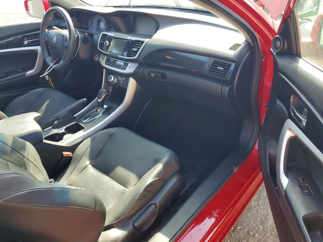 2014 Honda Accord Red vin: 1HGCT2B81EA003513