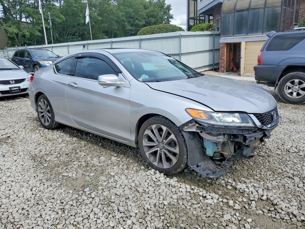 2014 Honda Accord Exl Серебряный vin: 1HGCT2B81EA009229