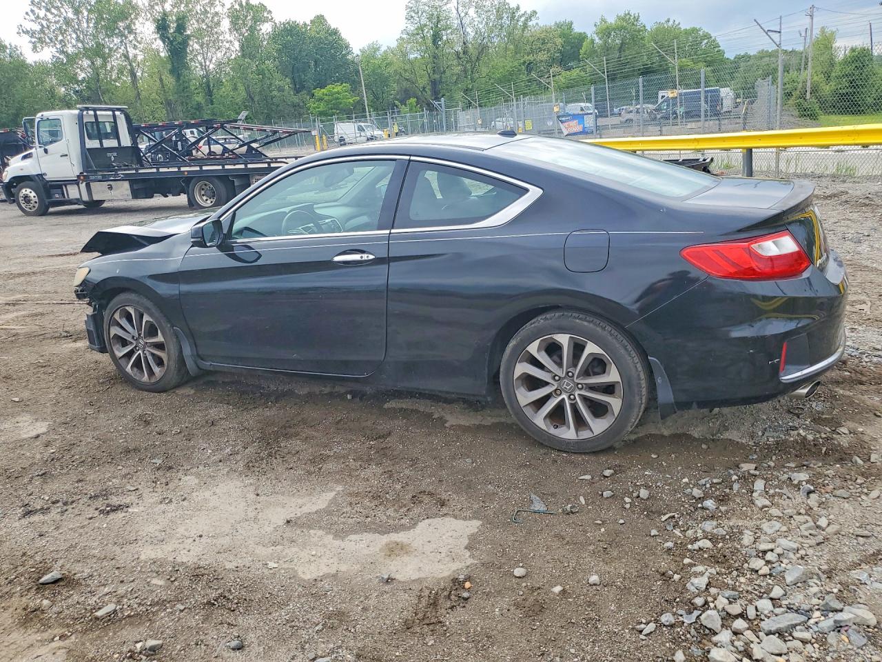 2015 Honda Accord Black vin: 1HGCT2B81FA002251