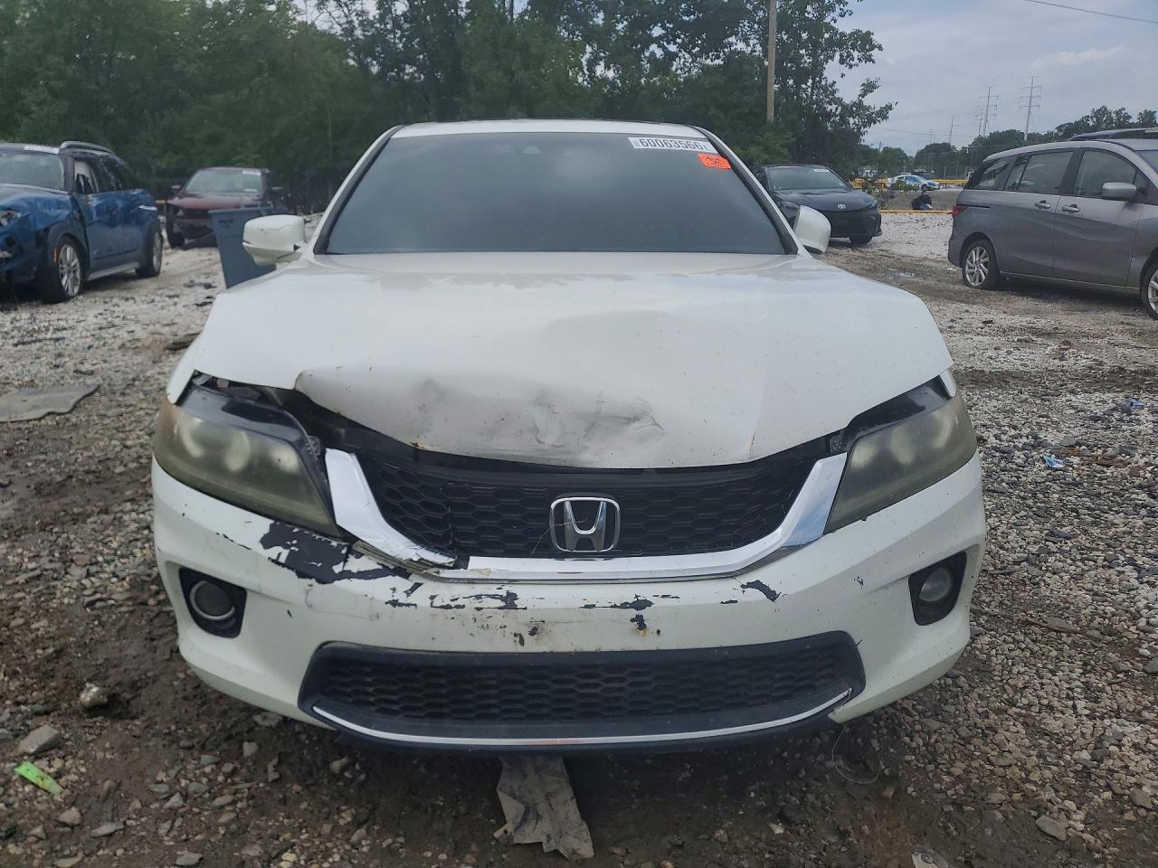 2013 Honda Accord Exl White vin: 1HGCT2B82DA000621