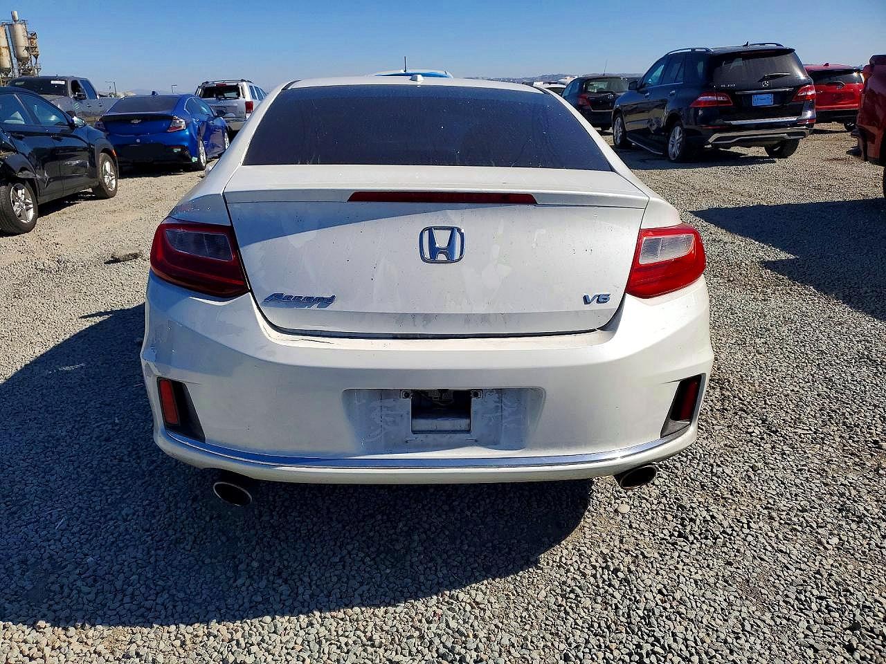 2014 Honda Accord Exl Белый vin: 1HGCT2B82EA000216