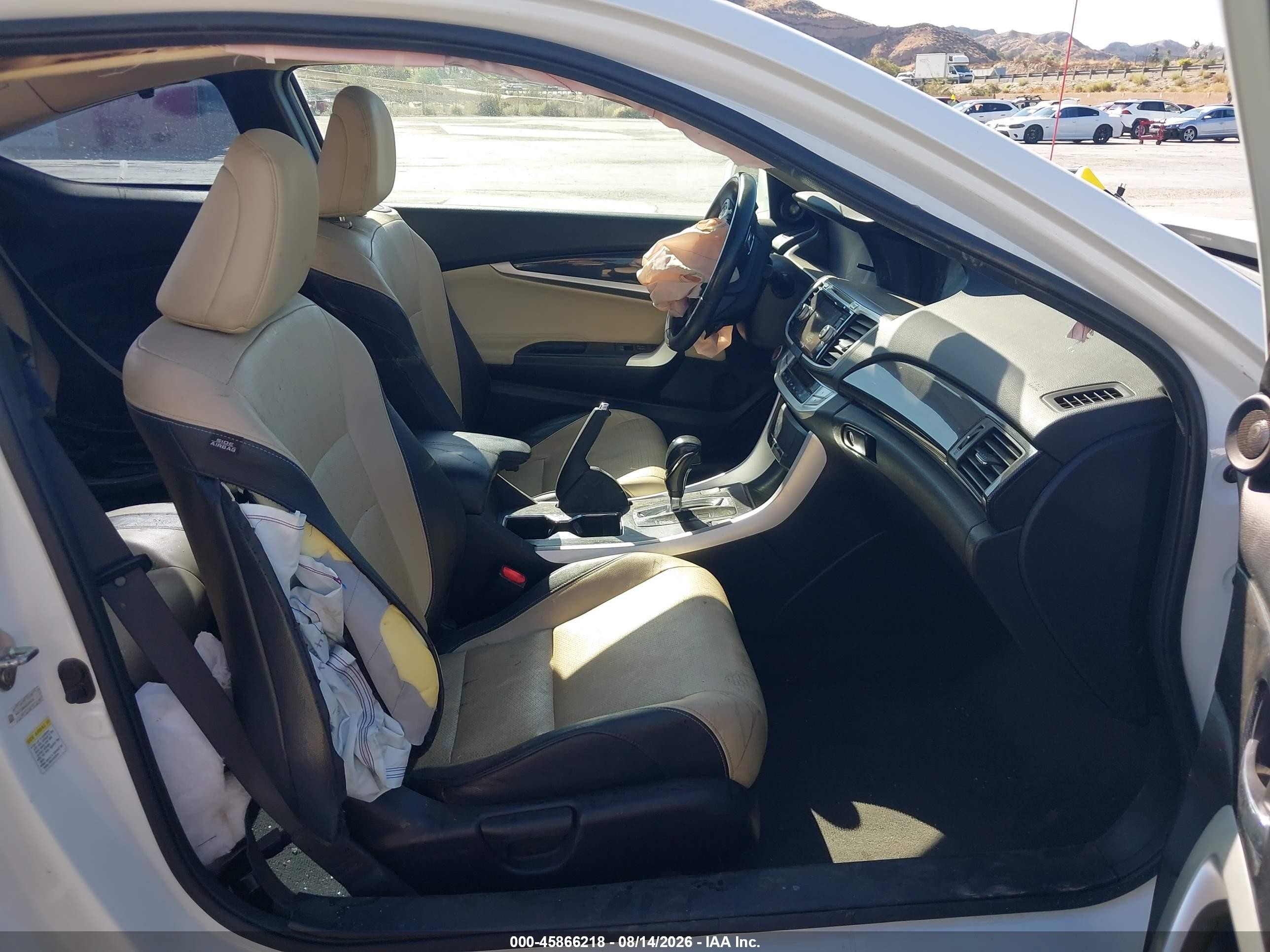 2014 Honda Accord Ex-l V-6 White vin: 1HGCT2B82EA001575