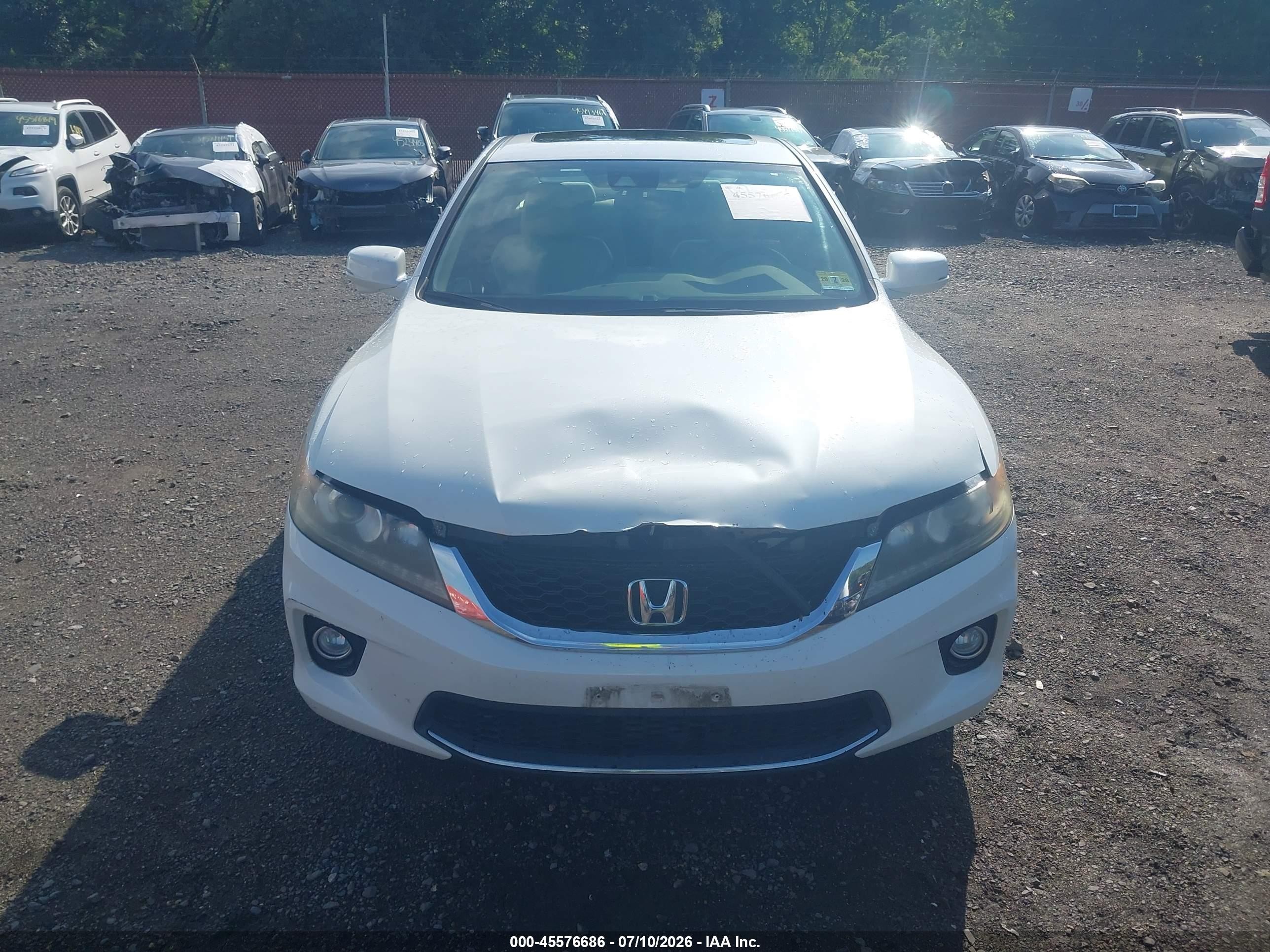 2015 Honda Accord Ex-l V-6 Белый vin: 1HGCT2B82FA002145
