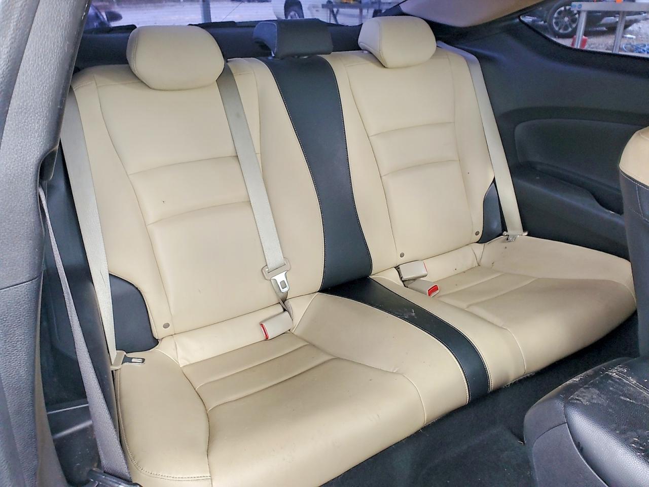 2015 Hond Accord Black vin: 1HGCT2B82FA006664