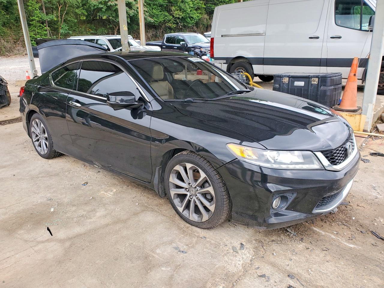 2015 Hond Accord Black vin: 1HGCT2B82FA006664
