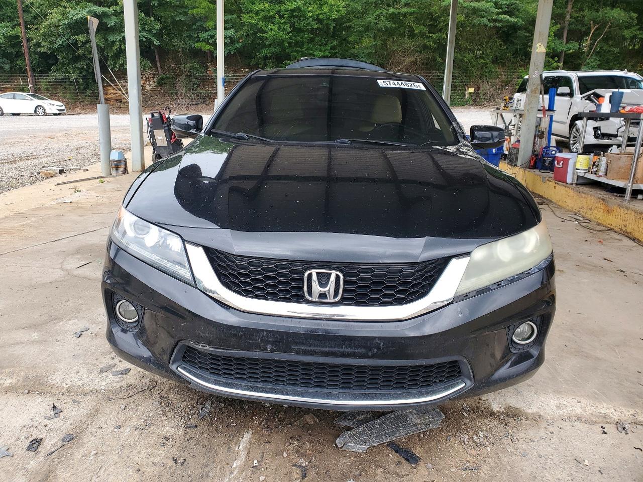 2015 Hond Accord Black vin: 1HGCT2B82FA006664