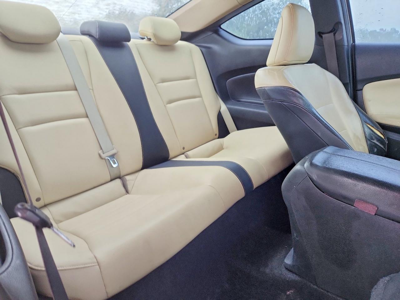 2013 Honda Accord Exl White vin: 1HGCT2B83DA005200