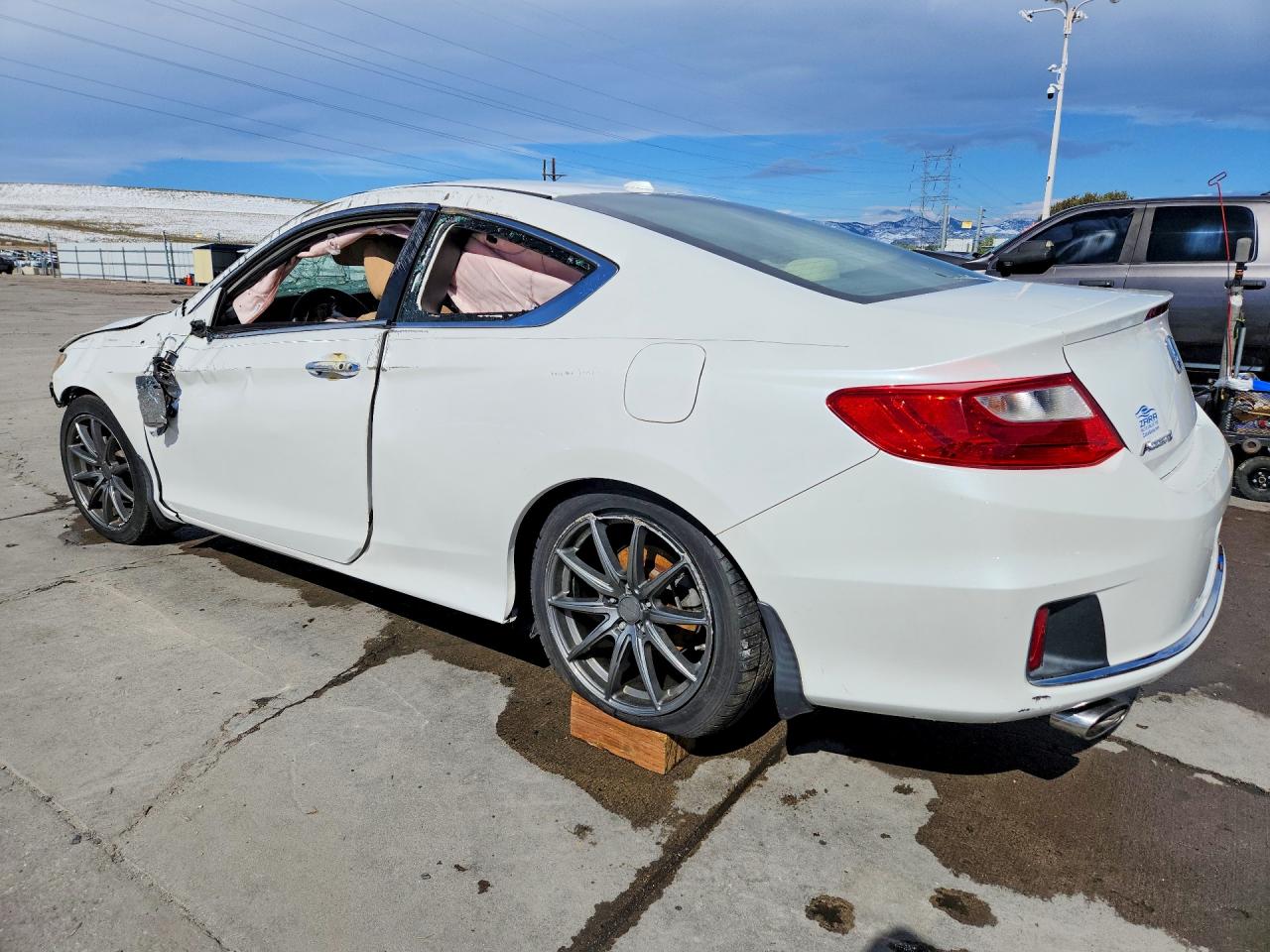 2015 Honda Accord Exl White vin: 1HGCT2B83FA001991