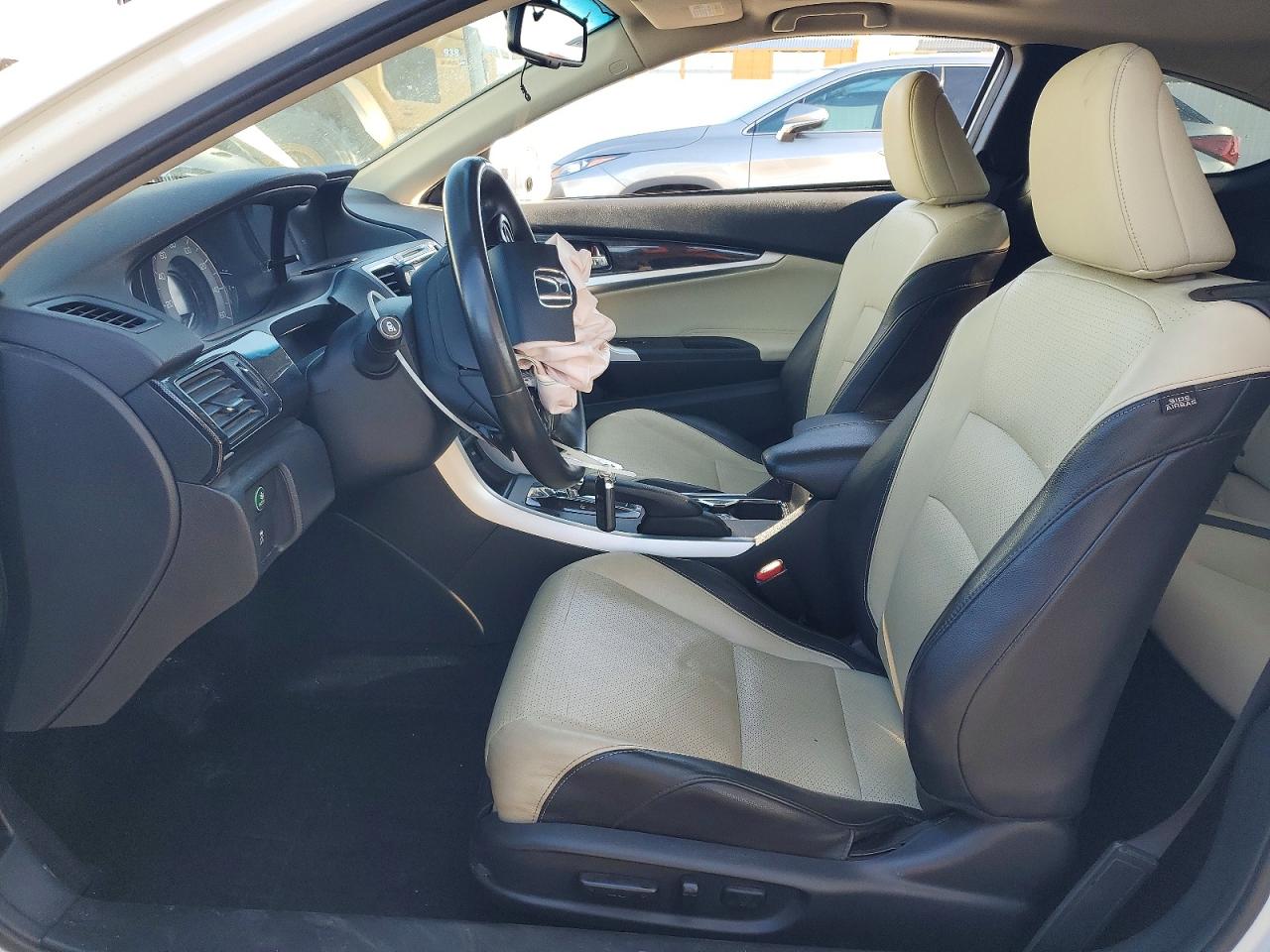 2015 Honda Accord Exl Белый vin: 1HGCT2B83FA004941