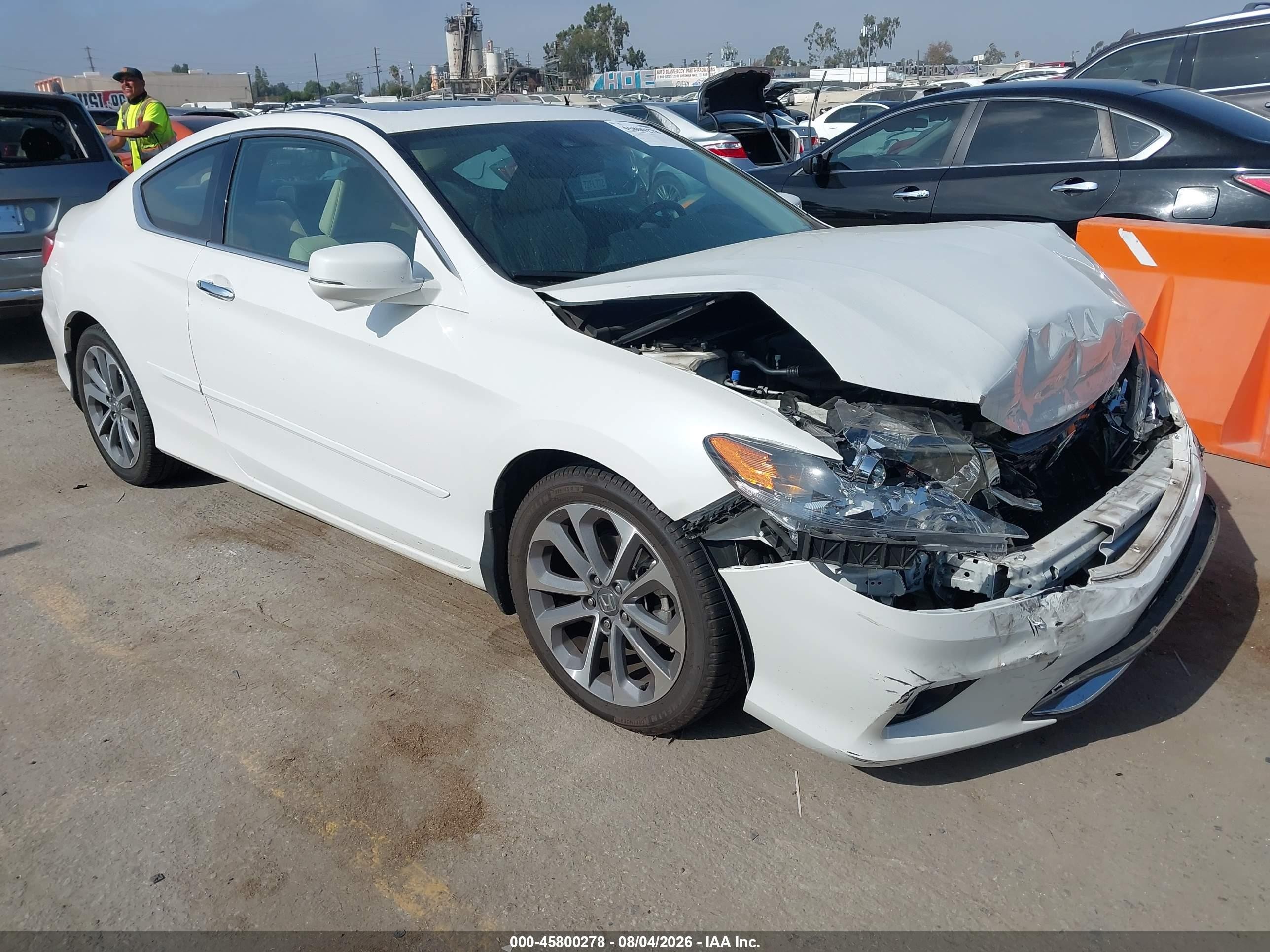 2015 Honda Accord Ex-l V-6 White vin: 1HGCT2B83FA005930