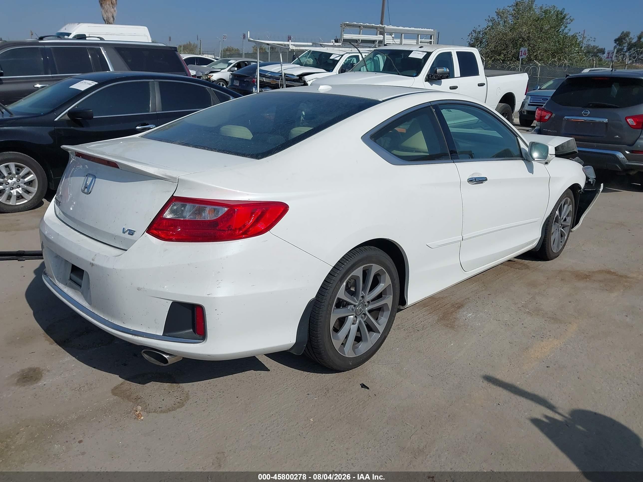 2015 Honda Accord Ex-l V-6 White vin: 1HGCT2B83FA005930