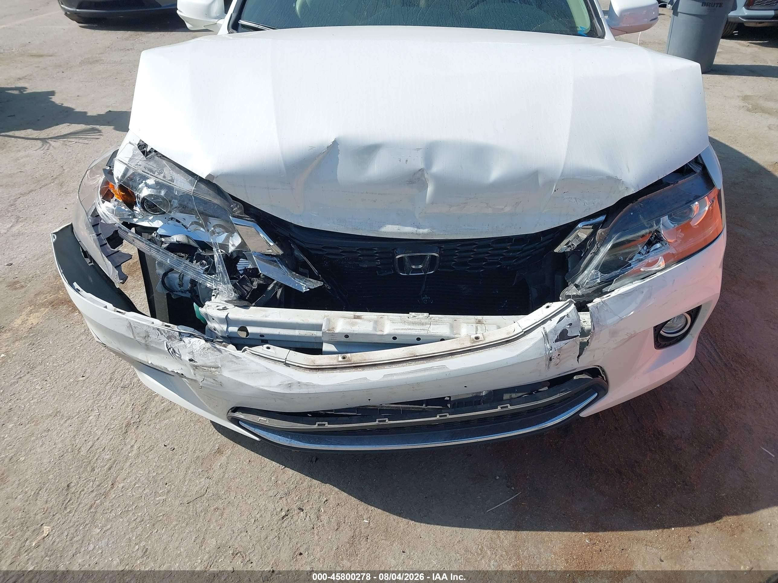 2015 Honda Accord Ex-l V-6 White vin: 1HGCT2B83FA005930