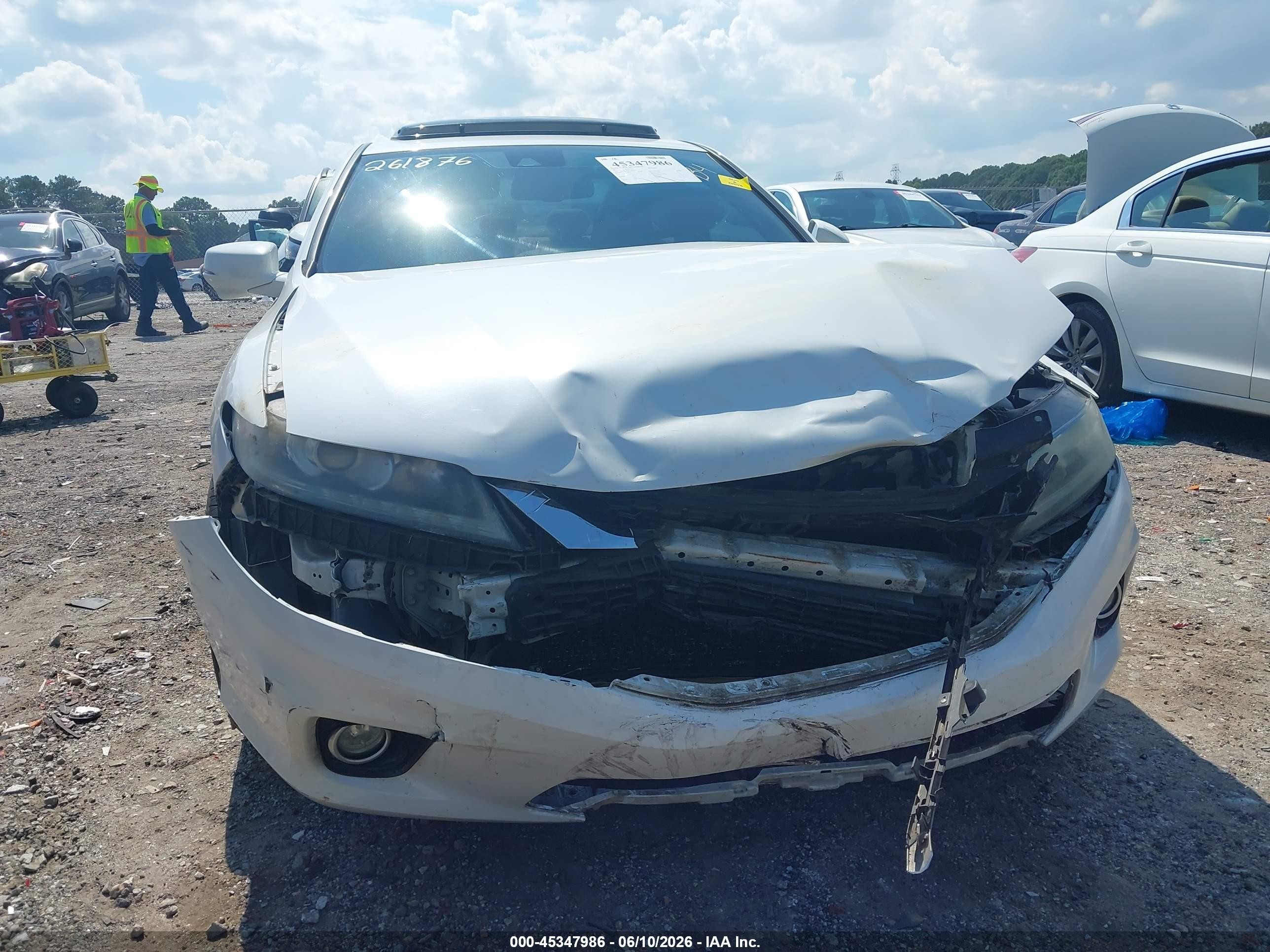 2015 Honda Accord Ex-l V-6 White vin: 1HGCT2B83FA006446