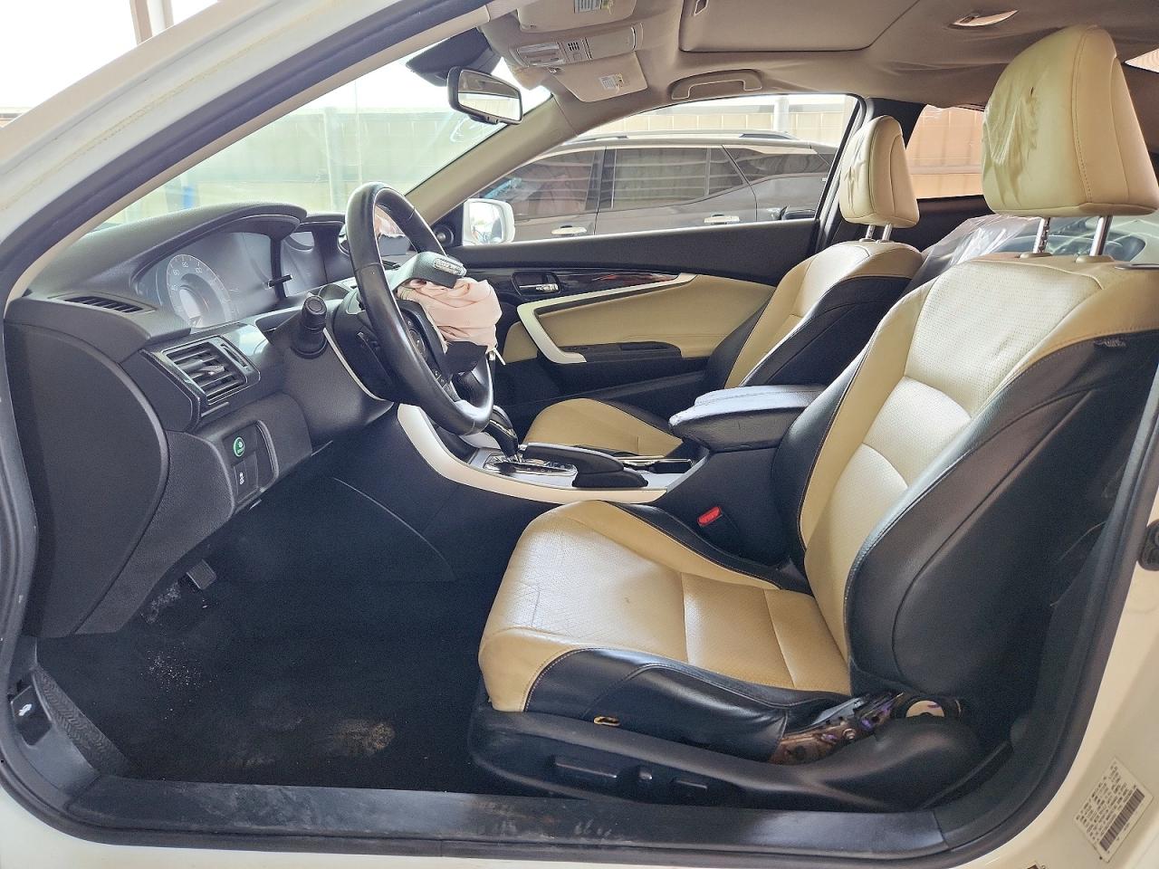 2015 Honda Accord Exl White vin: 1HGCT2B83FA008908