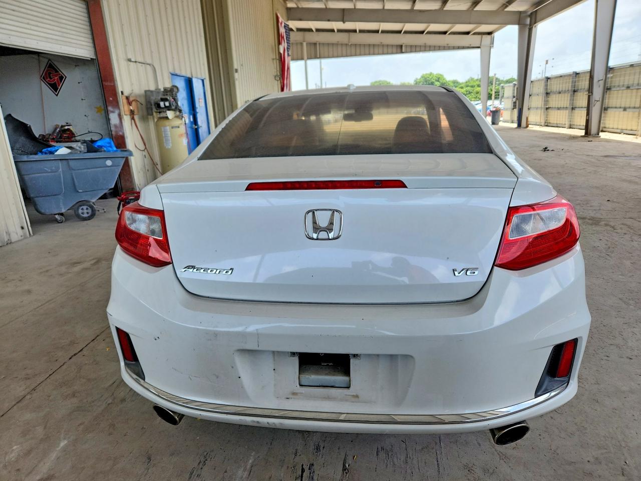 2015 Honda Accord Exl White vin: 1HGCT2B83FA008908