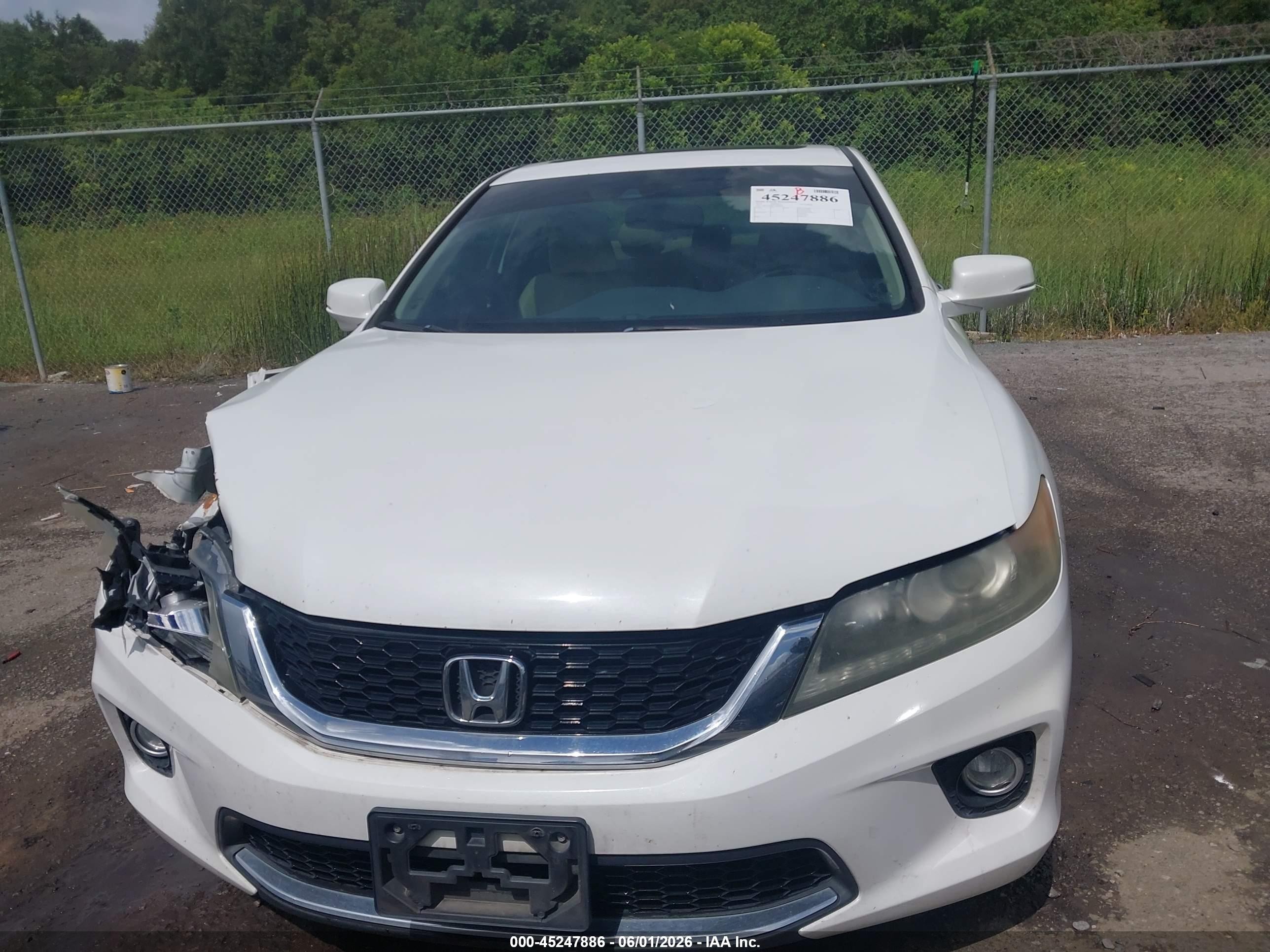 2015 Honda Accord Ex-l V-6 White vin: 1HGCT2B84FA008299