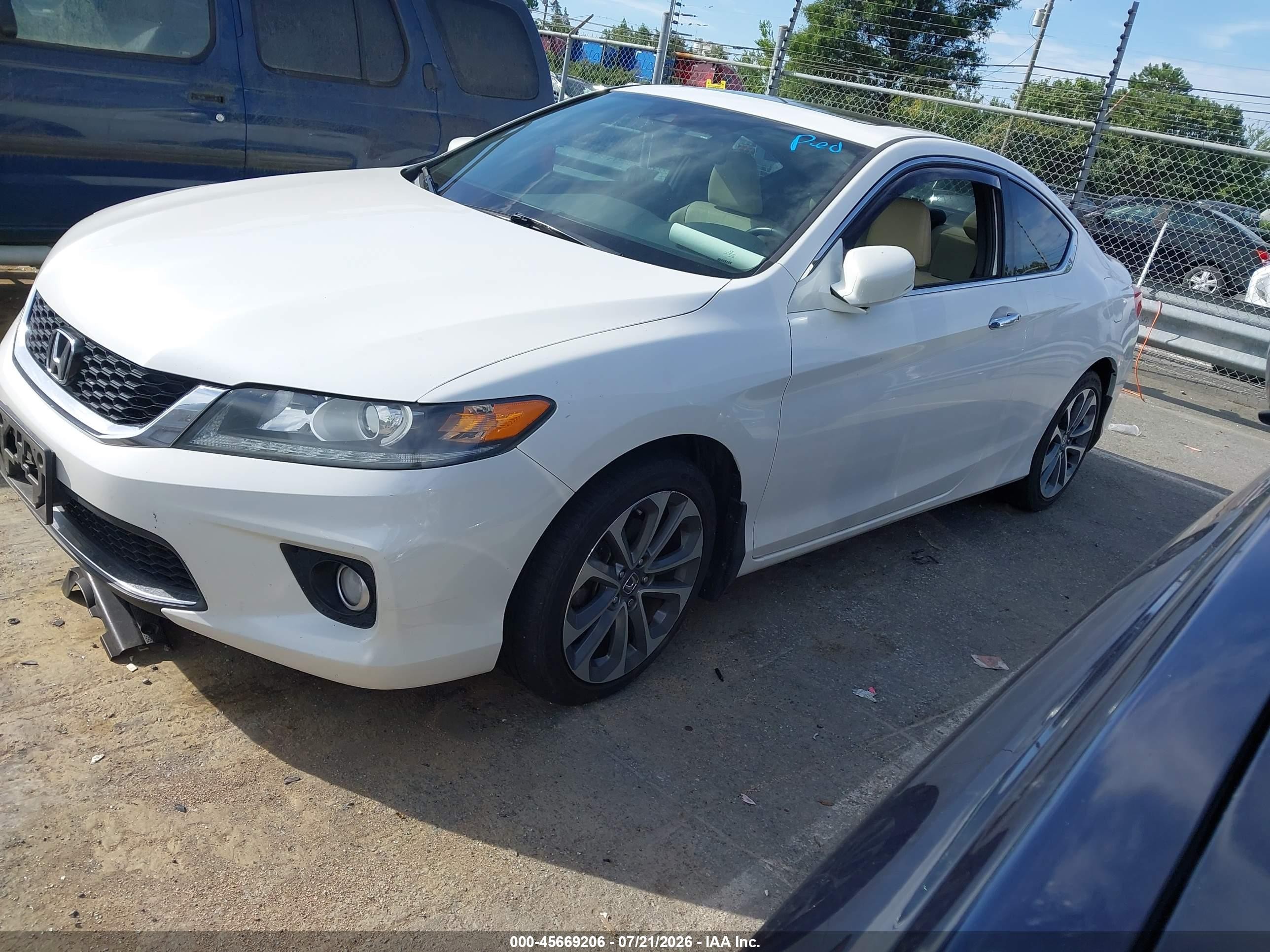 2015 Honda Accord Ex-l V-6 White vin: 1HGCT2B84FA008660