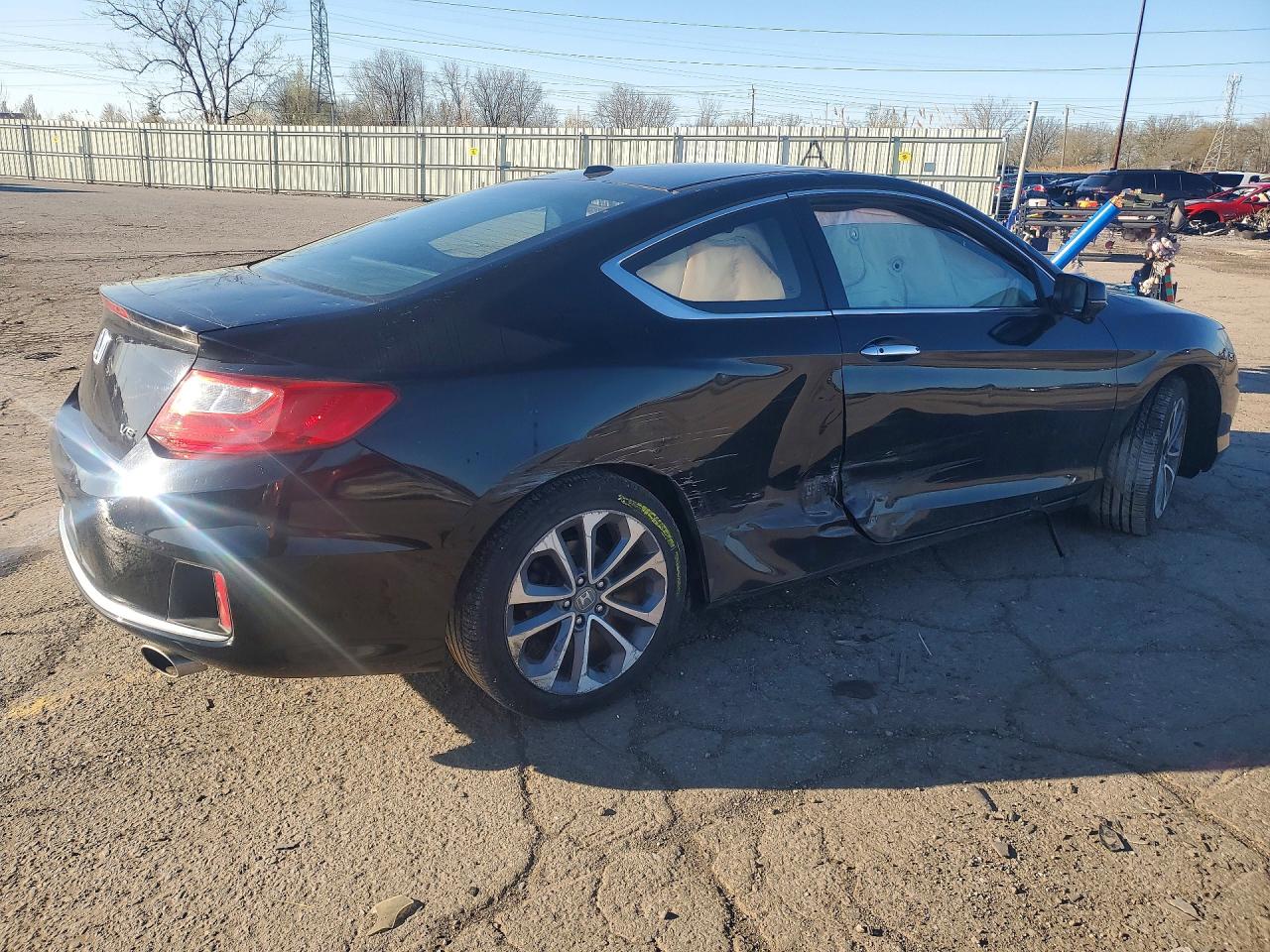 2013 Honda Accord Exl Черный vin: 1HGCT2B86DA004655
