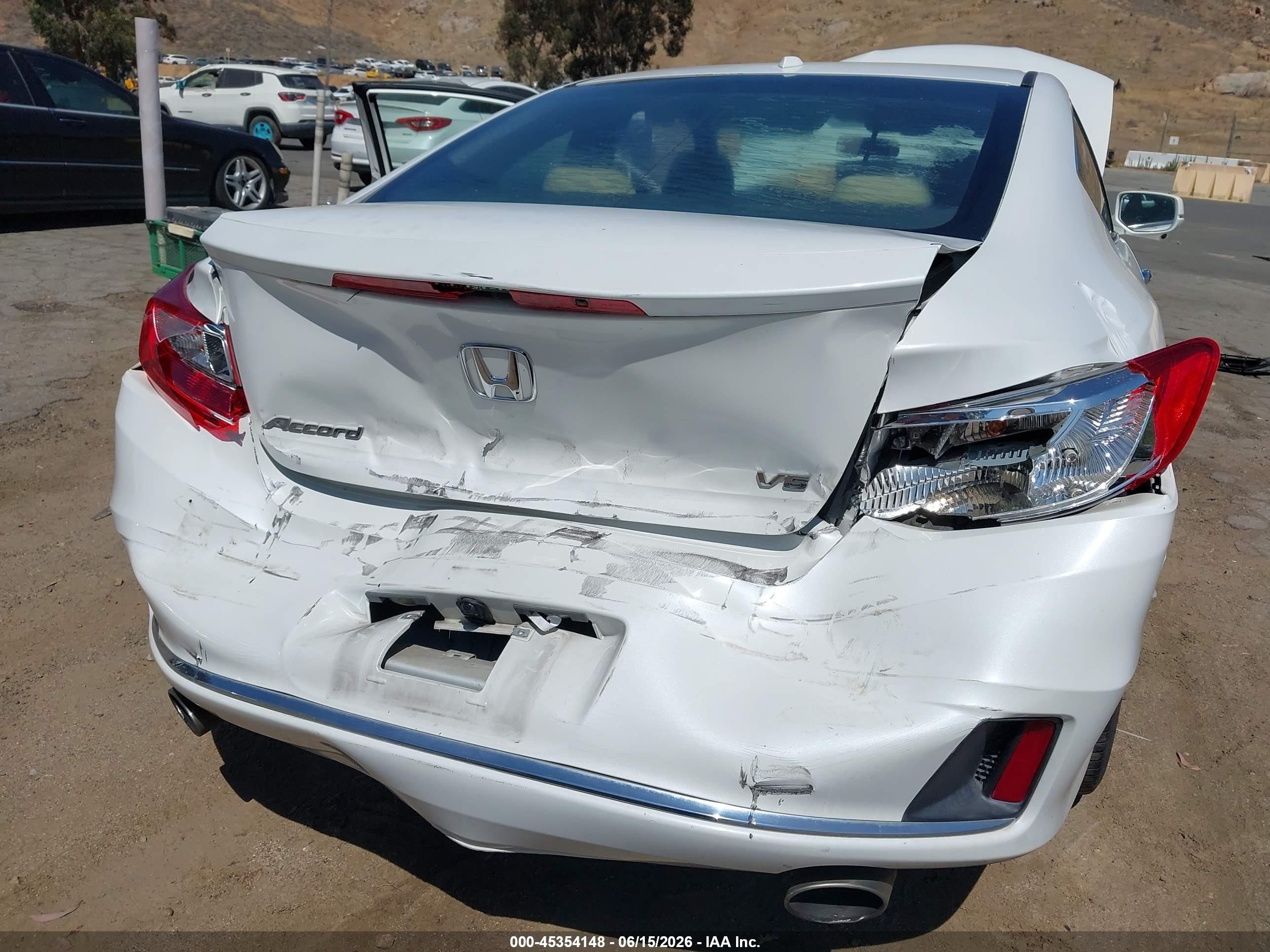 2013 Honda Accord Ex-l V-6 Белый vin: 1HGCT2B88DA005810