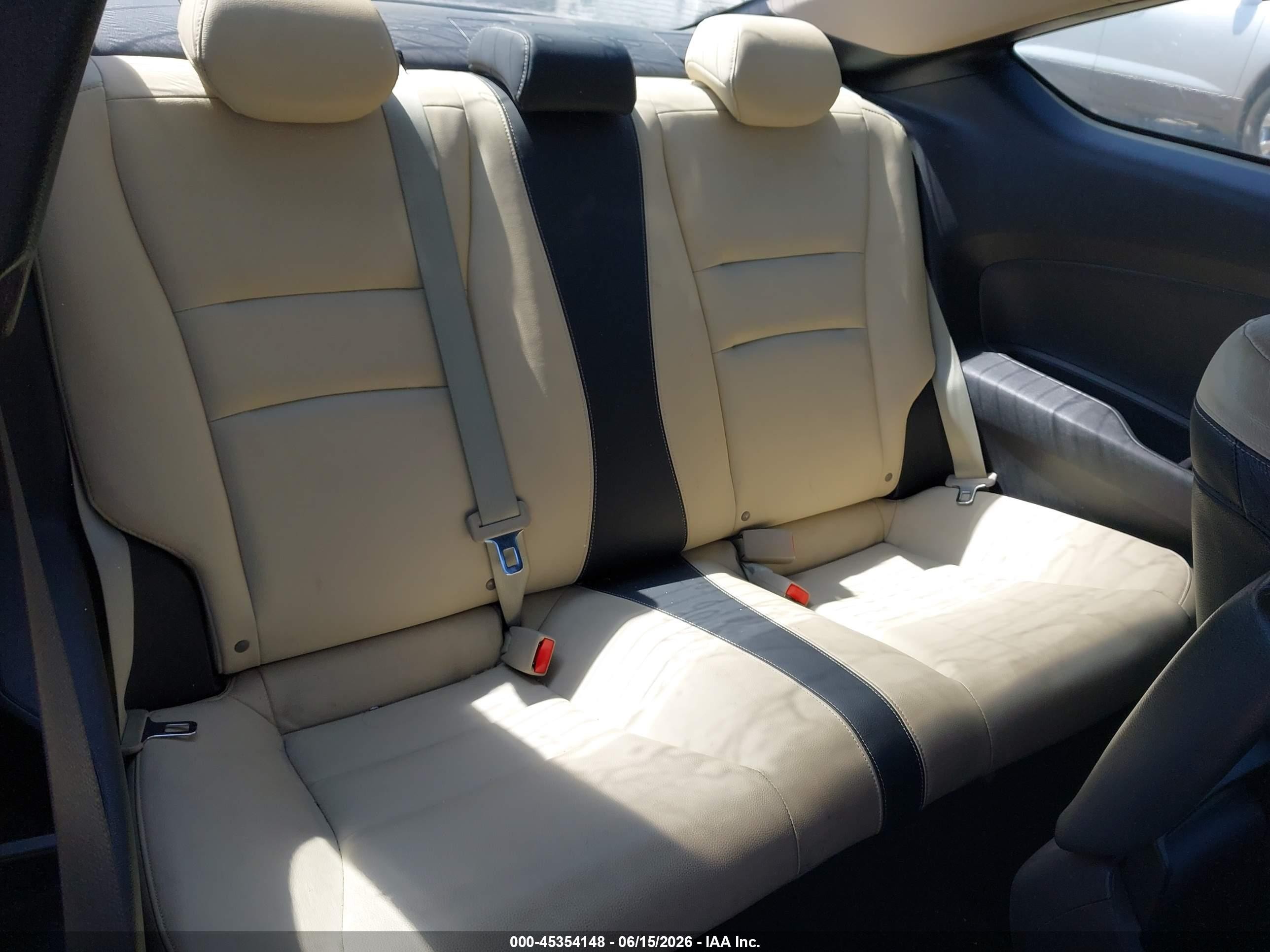 2013 Honda Accord Ex-l V-6 Белый vin: 1HGCT2B88DA005810