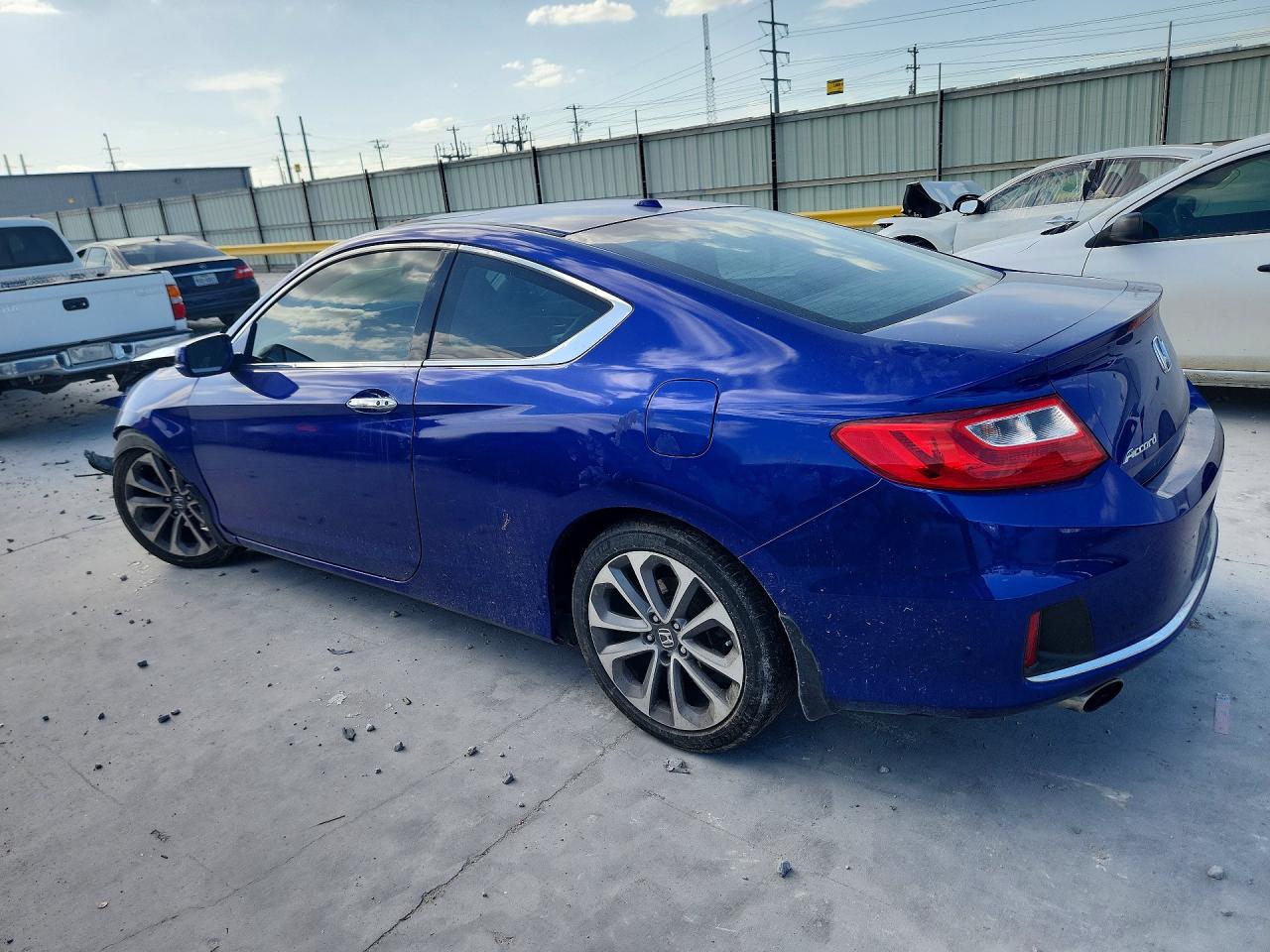 2015 Honda Accord Exl Blue vin: 1HGCT2B88FA000562