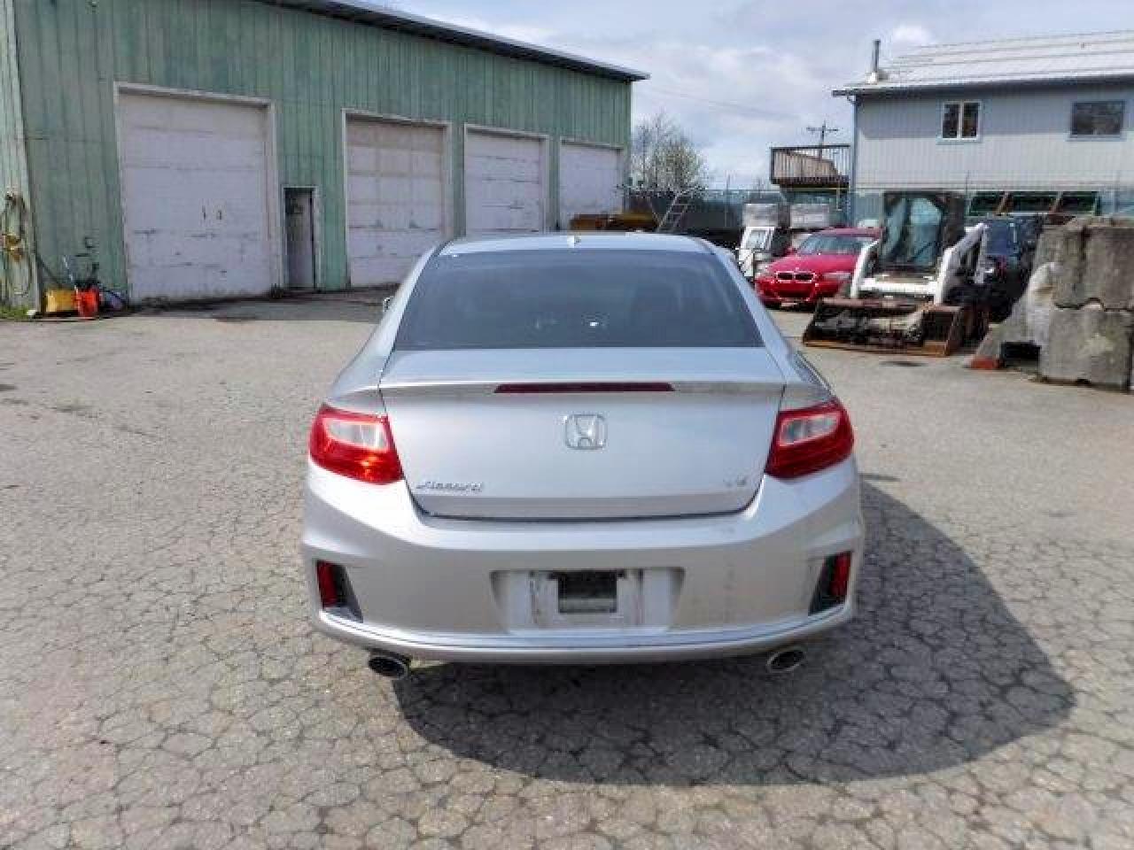 2013 Honda Accord Exl Серебряный vin: 1HGCT2B89DA000180