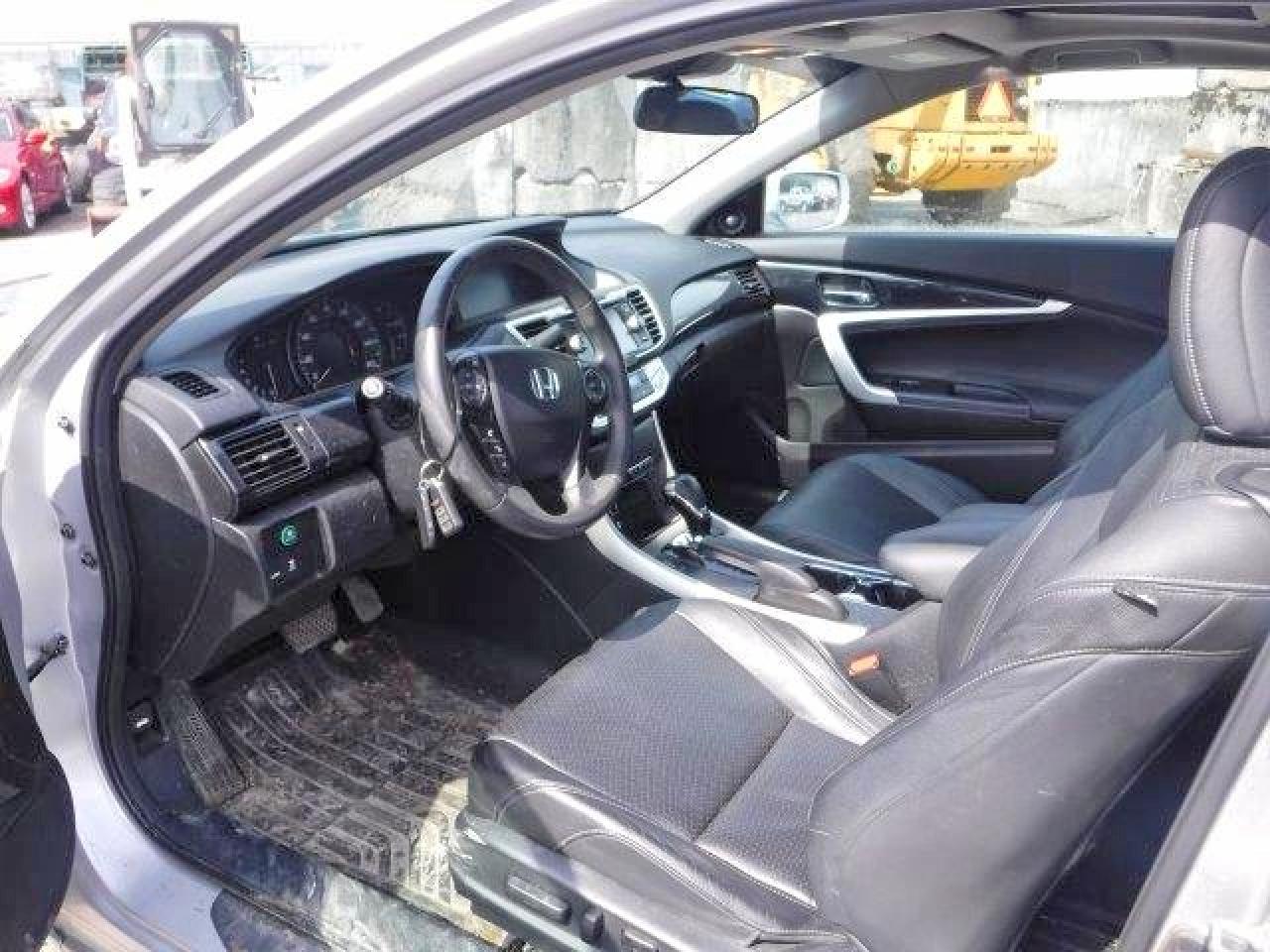 2013 Honda Accord Exl Серебряный vin: 1HGCT2B89DA000180
