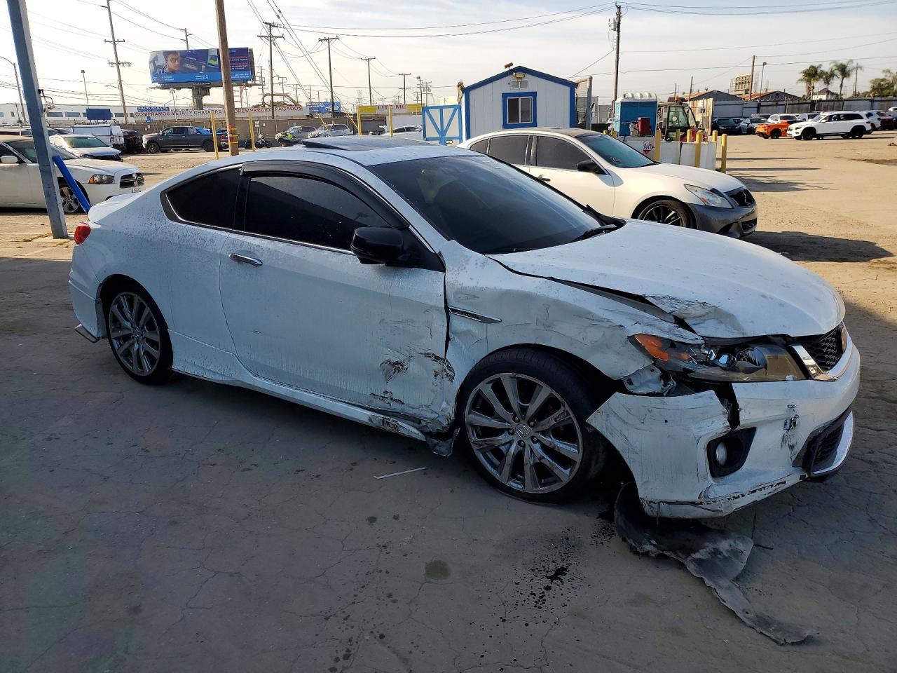 2014 Honda Accord Exl White vin: 1HGCT2B8XEA001985