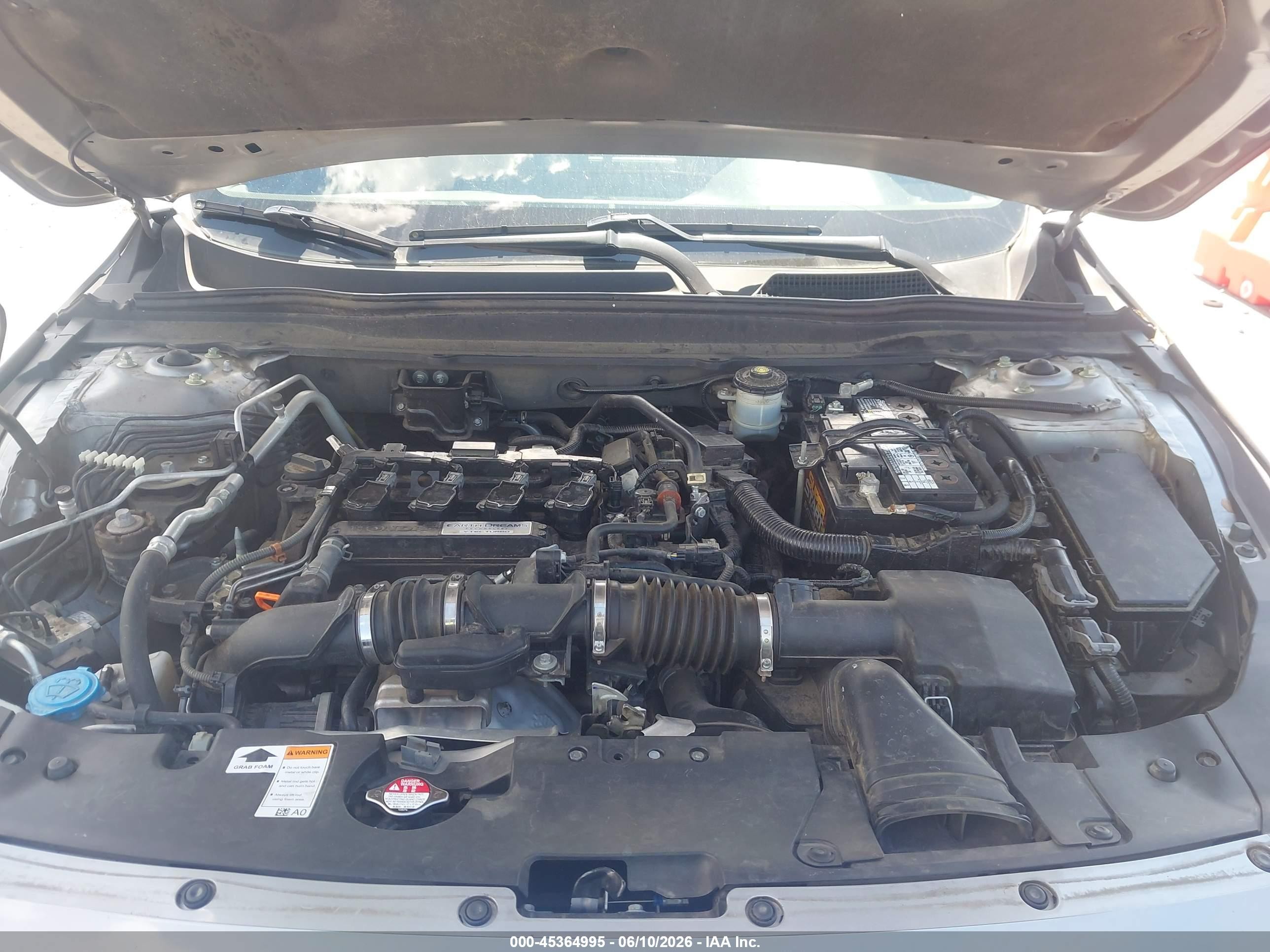 2019 Honda Accord Lx Silver vin: 1HGCV1F10KA020073