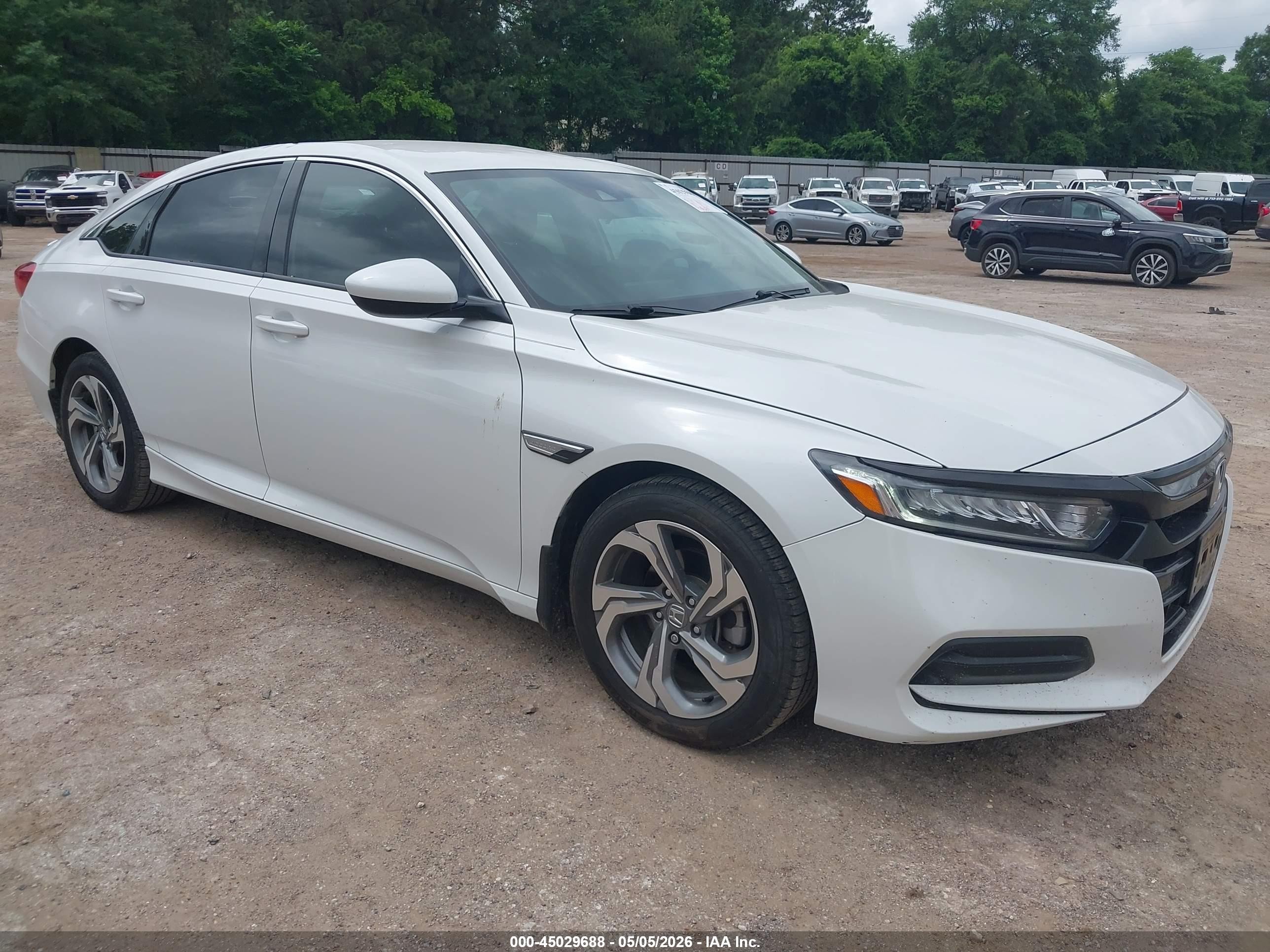1HGCV1F10KA146496