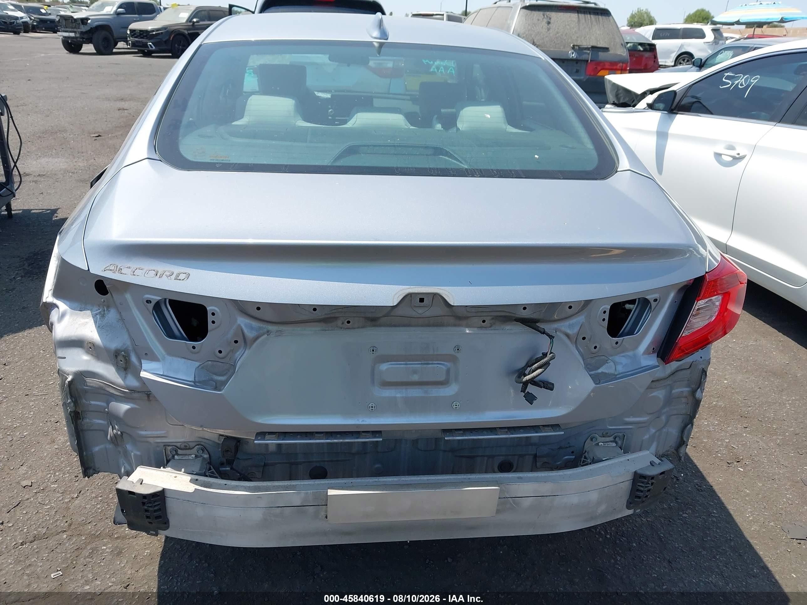 2020 Honda Accord Lx Silver vin: 1HGCV1F11LA001954